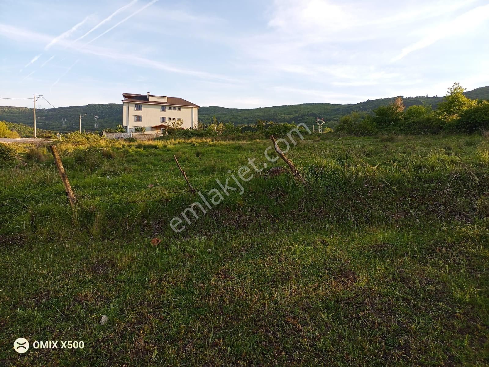 Yeniceköy'de 3,5 Kat İmarlı Satılık Fırsat Arsaları...