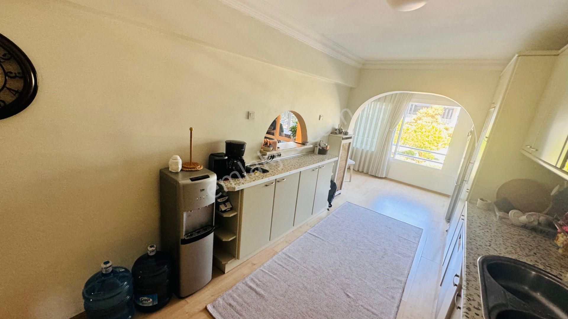 İstinye Park Metro Tranway Yakını Asansörlü Arakat Satılık Daire - Görsel 10