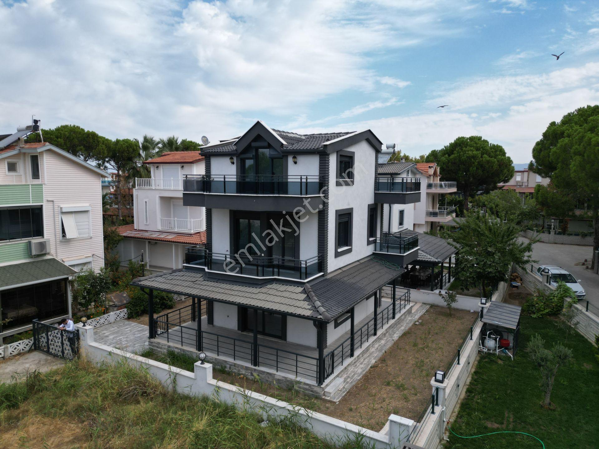 Ev – Ayvalık, Altınova - Görünüm 2