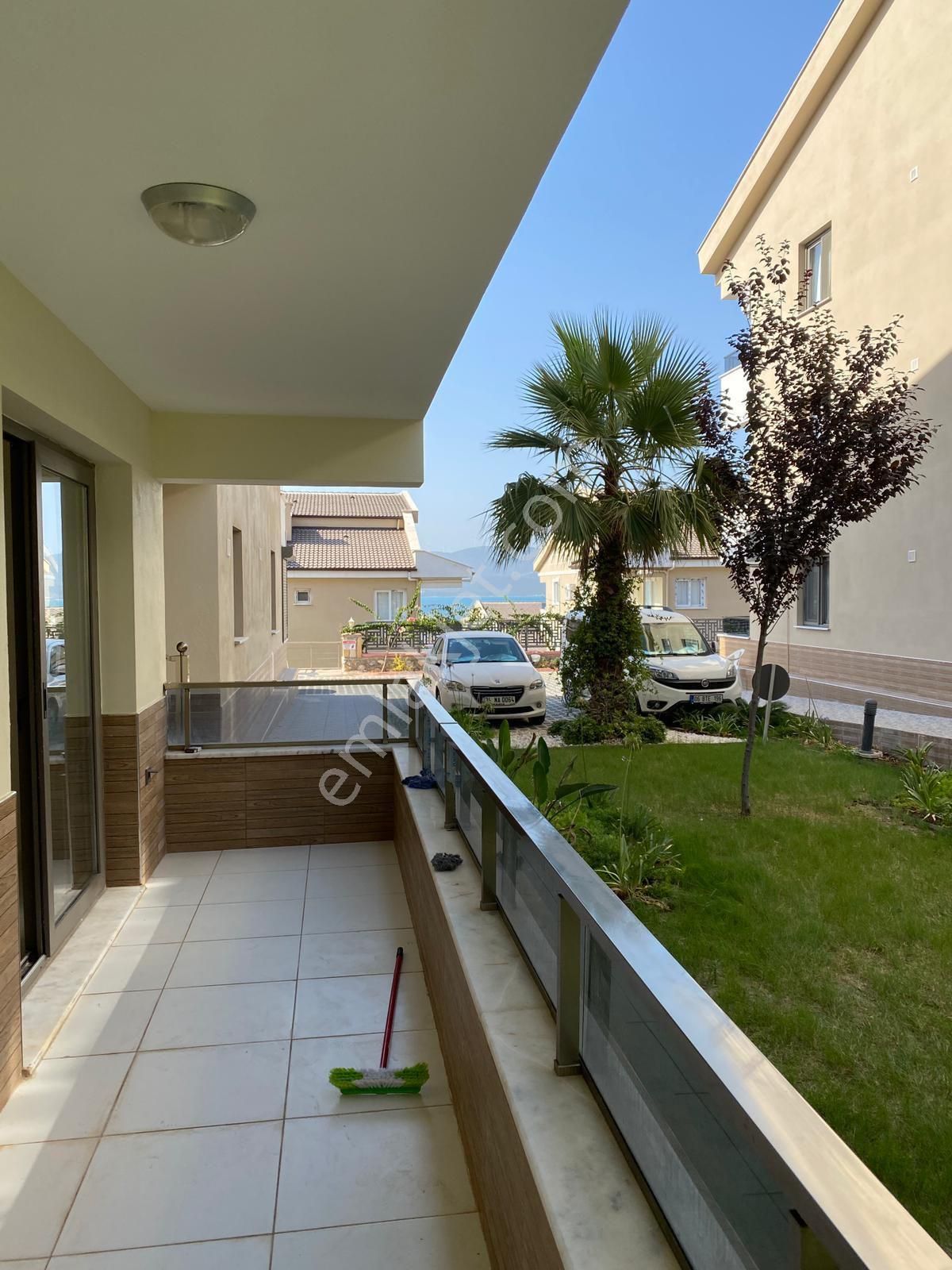 📌💯dıdım Akbük Sıtesınde Satılık Giriş Katta Havuzlu Bahçelive Denız Manzaralı 2+1daire - Görsel 6