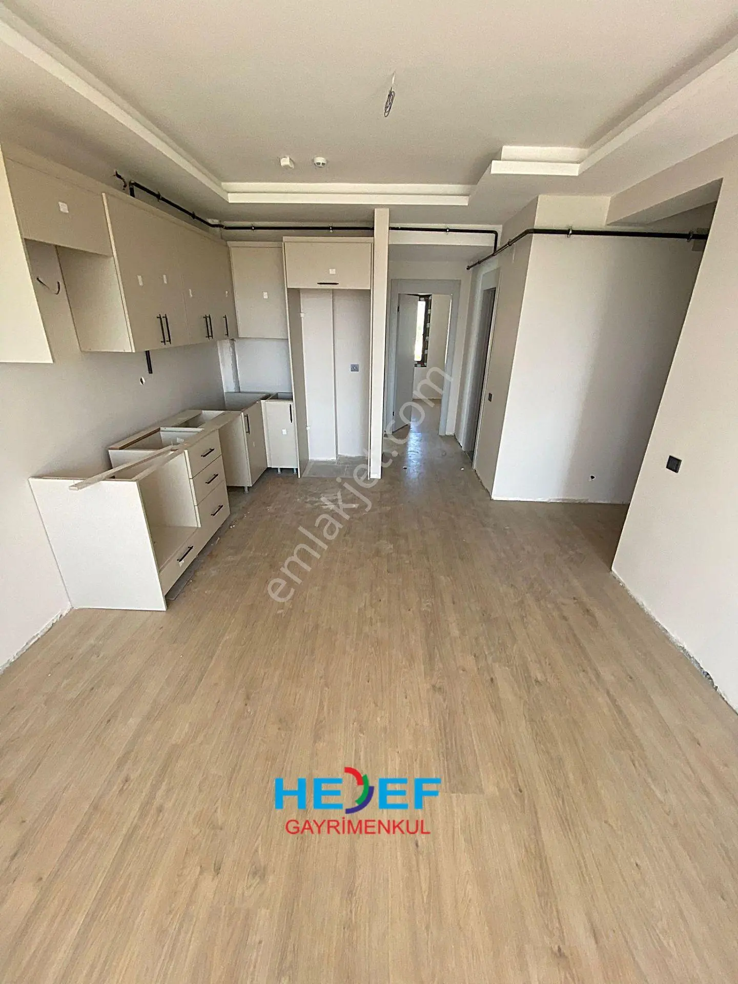 Hedef'ten Tece'de Gmk'ya Sıfır Geniş Satılık 2+1 Daire - Görsel 5