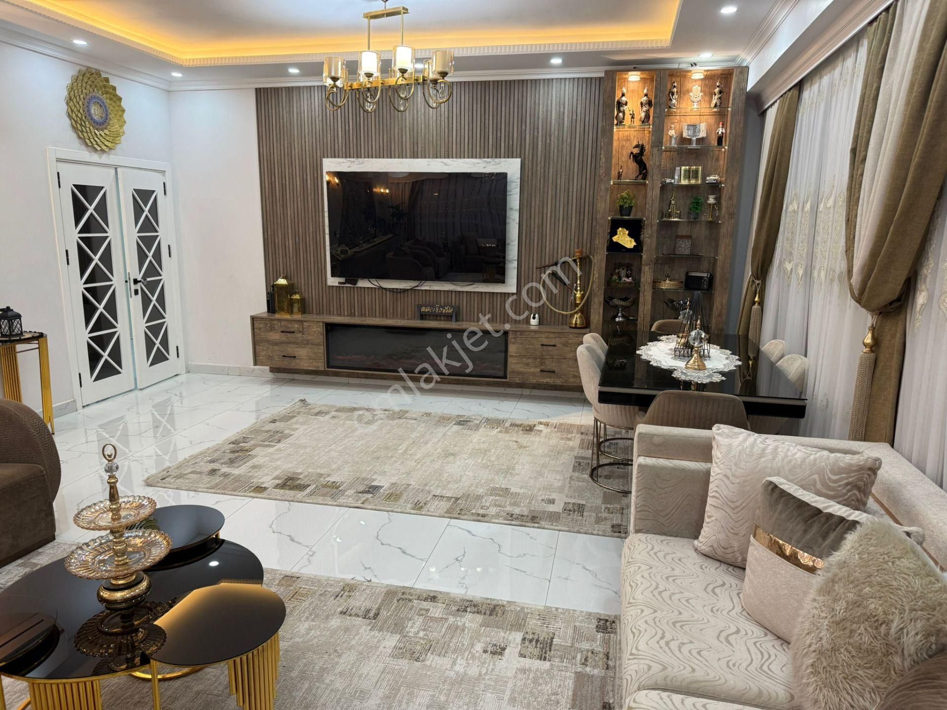 Başakşehir*5+1* İskanlı, Kat Mülkiyetli Acil Satılık Daire!