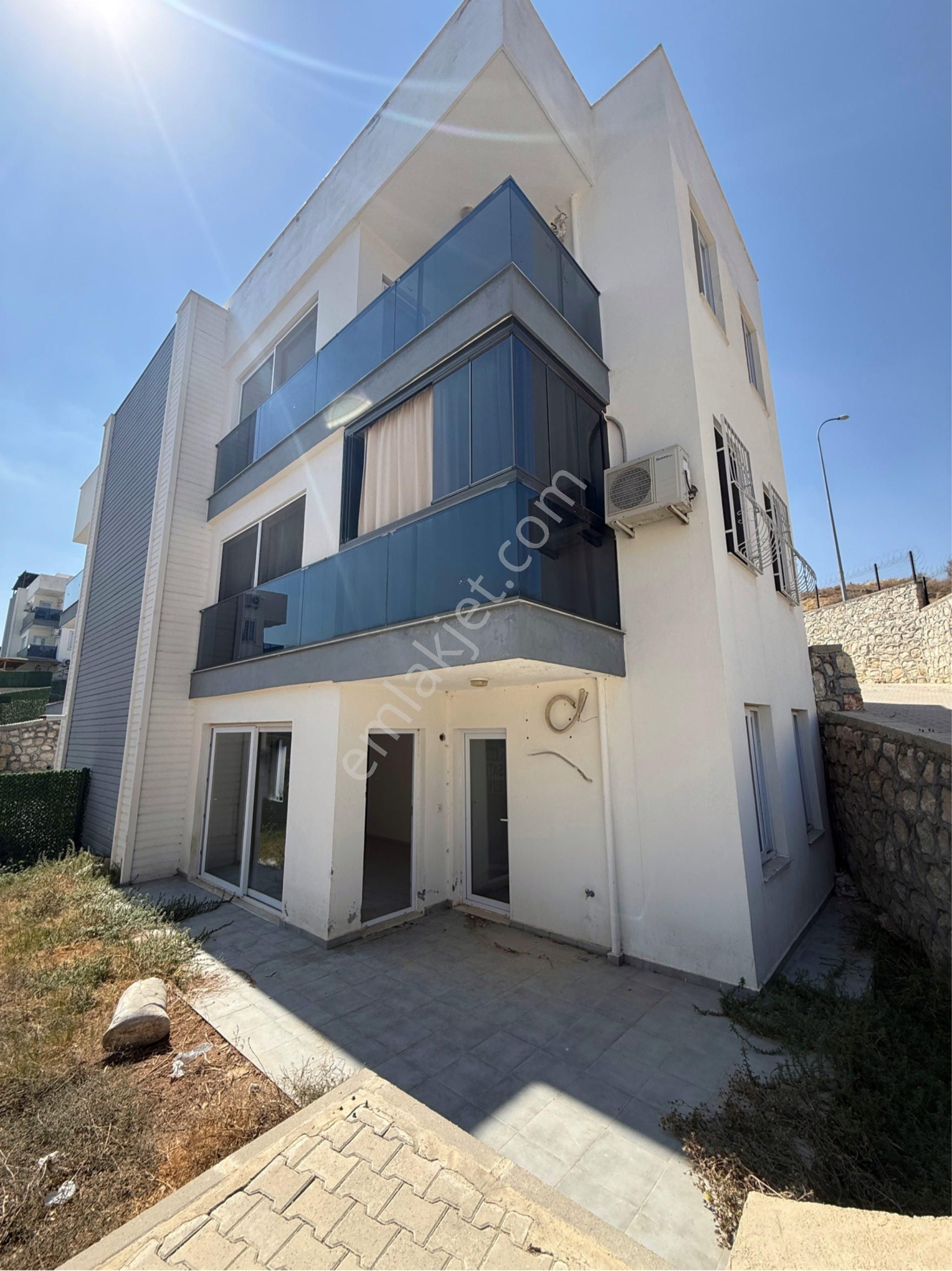 Kabasakal’da Az Katlı Bahçe Katı Bahçeli 2+1 Satılık Daire Kaçmaz Uygun Fiyat!! - Görsel 9