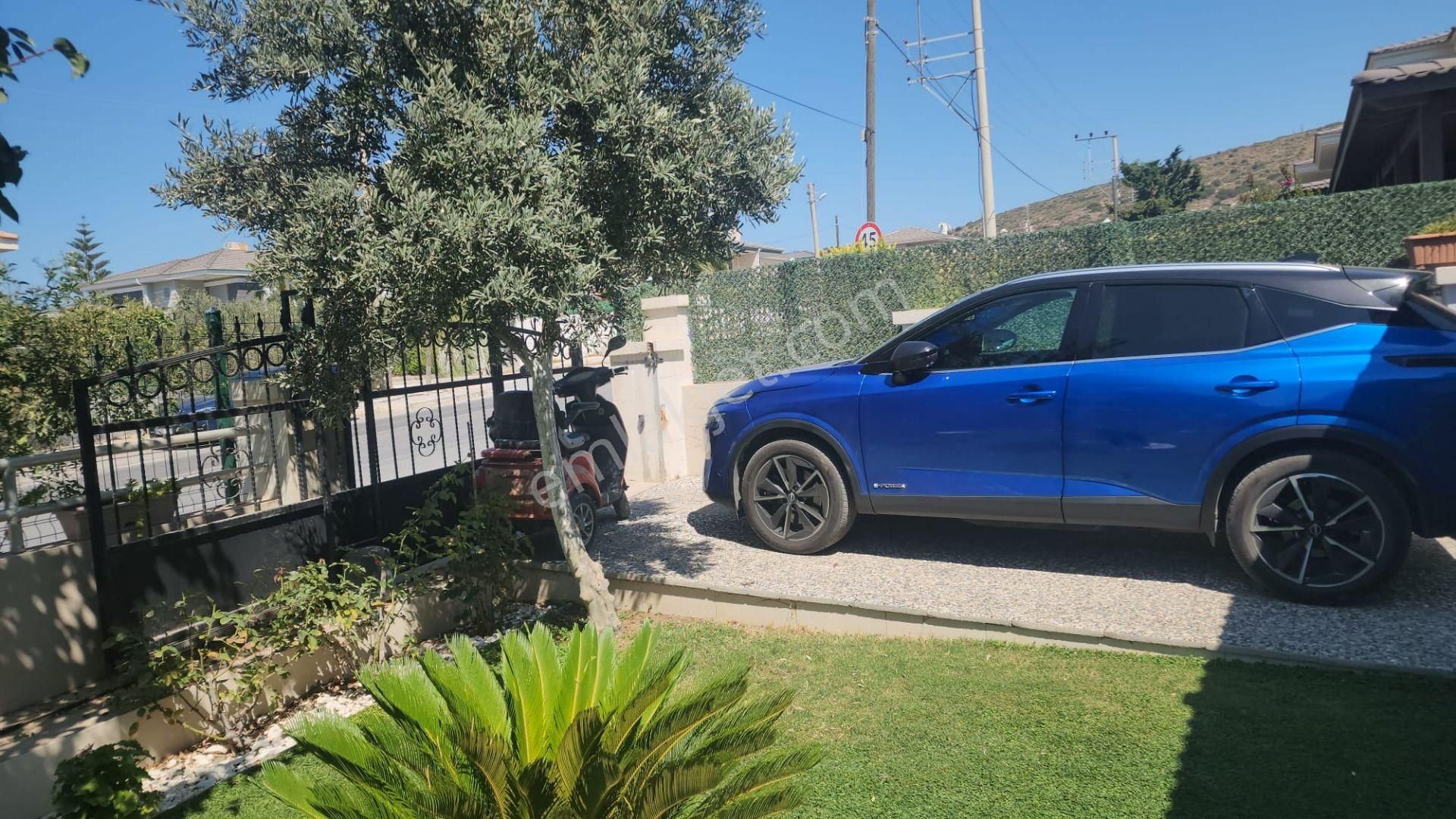 Çeşme Çiftlik'de Kumlu Plajlara Yakın Şık Villa - Görsel 5