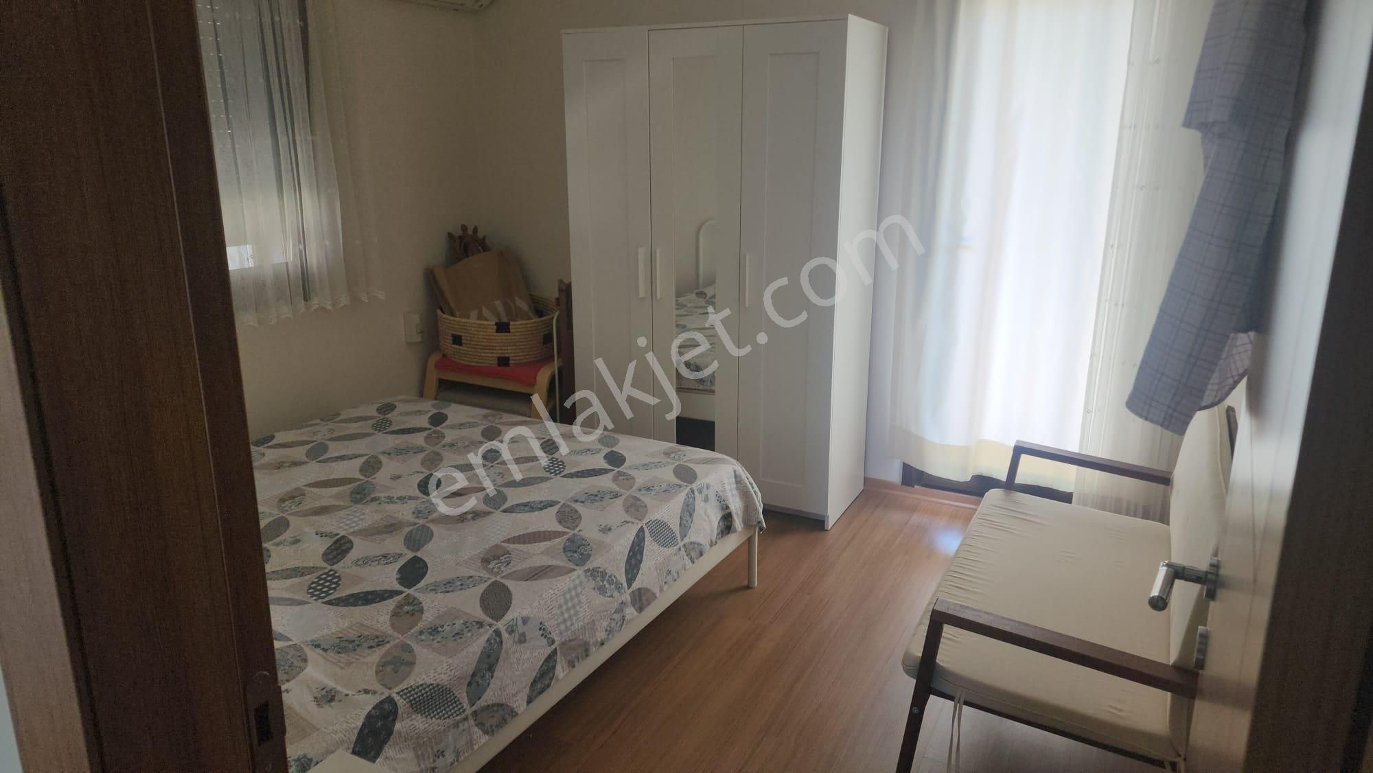 Çeşme Çiftlik'de Kumlu Plajlara Yakın Şık Villa - Görsel 16