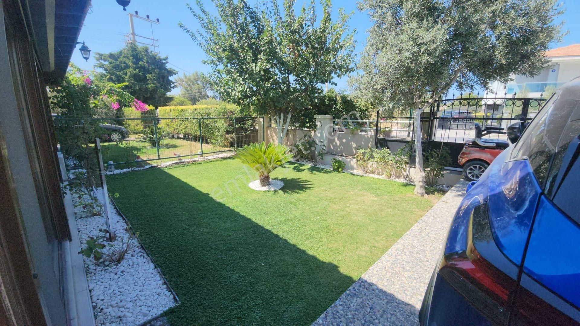 Çeşme Çiftlik'de Kumlu Plajlara Yakın Şık Villa - Görsel 30