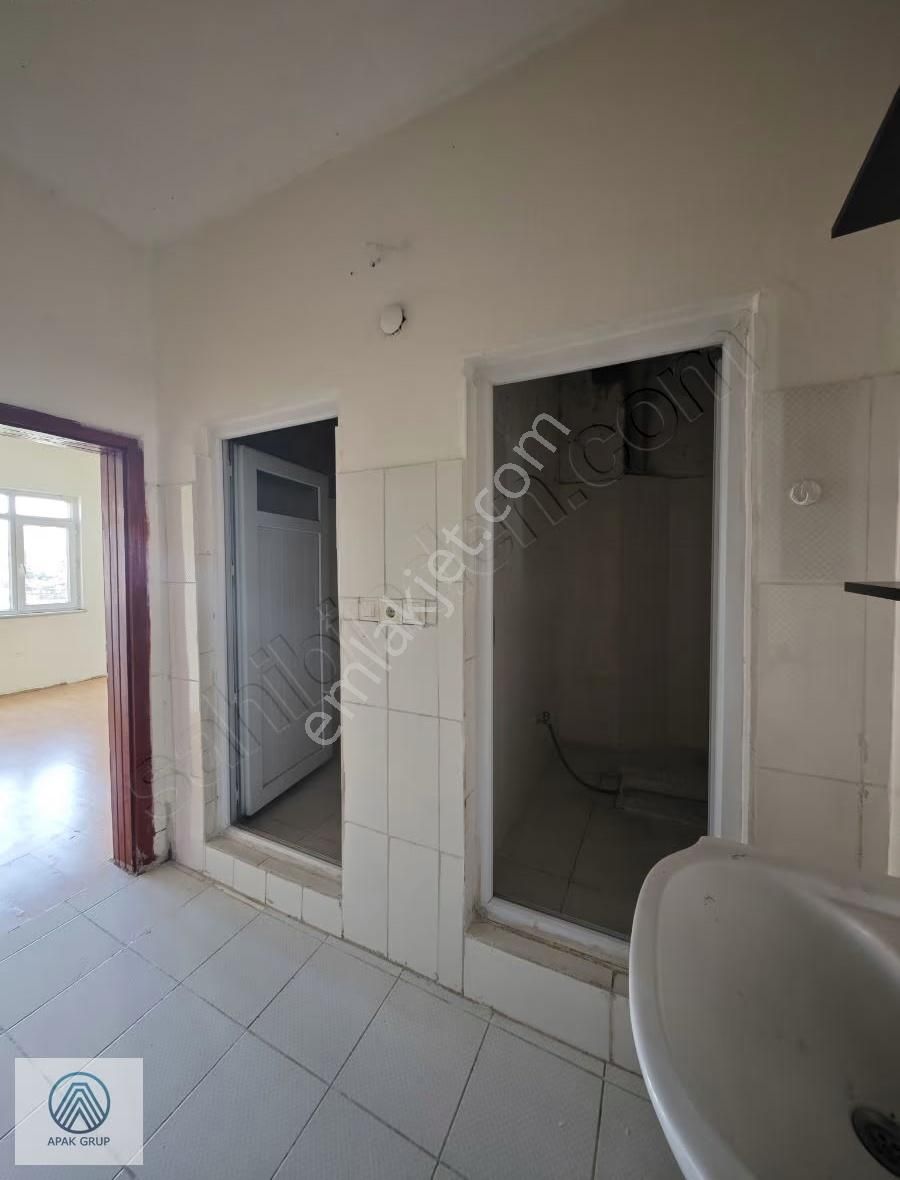 Apak - Danişment 4 Kat Meskenli Kombili Önü Açık - Görsel 4