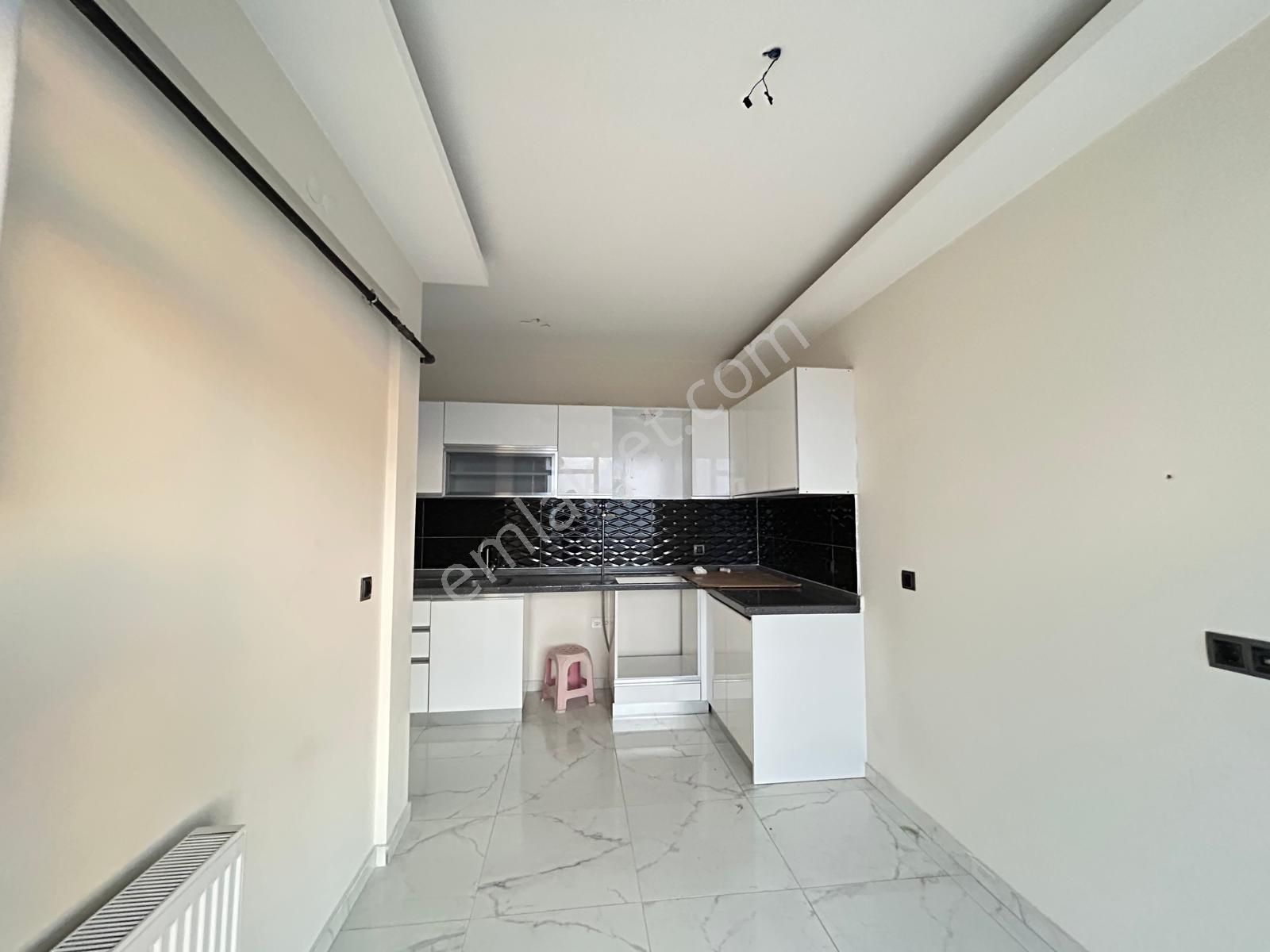 Elisa Gyo//ahi Evran'da Yapsat 3,5+1 Ultra Lüx Fırsat Dairesi - Görsel 8