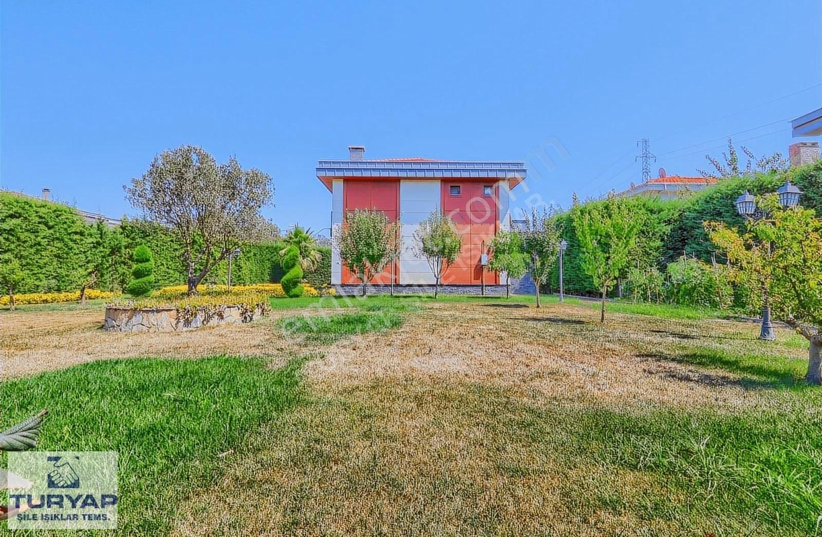 Şile Kumbaba'da 1162 M2 Arsa İçi Havuzlu 5+1 Eşyalı Lüks Villa. - Görsel 32