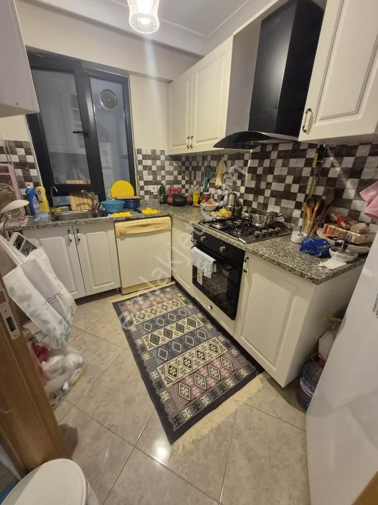 Kaçmaz'dan Küçükyalı Marmaraya Yakın Bahçeli 2+1 Daire