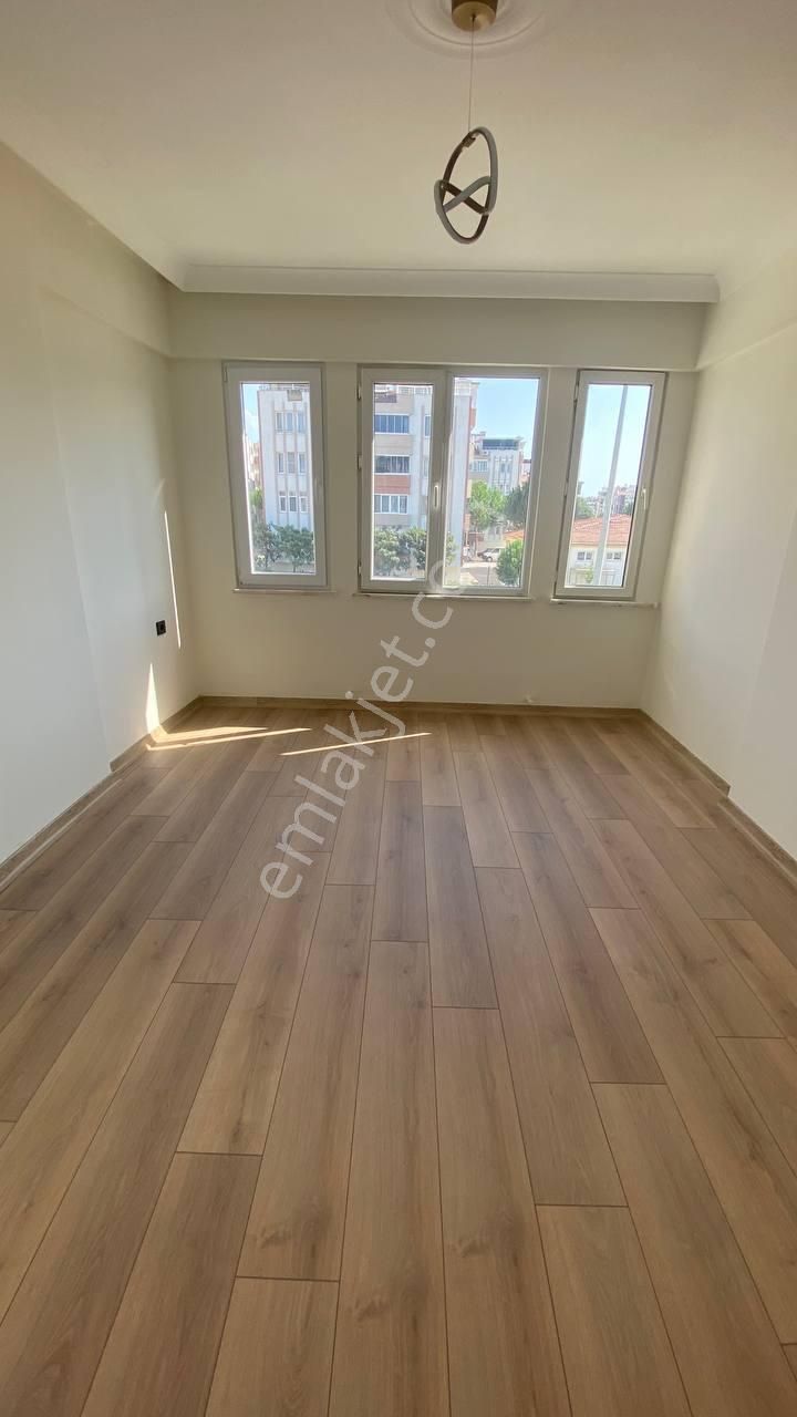 Sabri Pınarbaşı'dan İkizçay'da Satılık 3+1 Şık Tasarımlı Türk Hamamlı Daire - Görsel 31