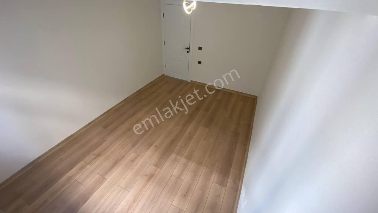 Sabri Pınarbaşı'dan İkizçay'da Satılık 3+1 Şık Tasarımlı Türk Hamamlı Daire - Görsel 24