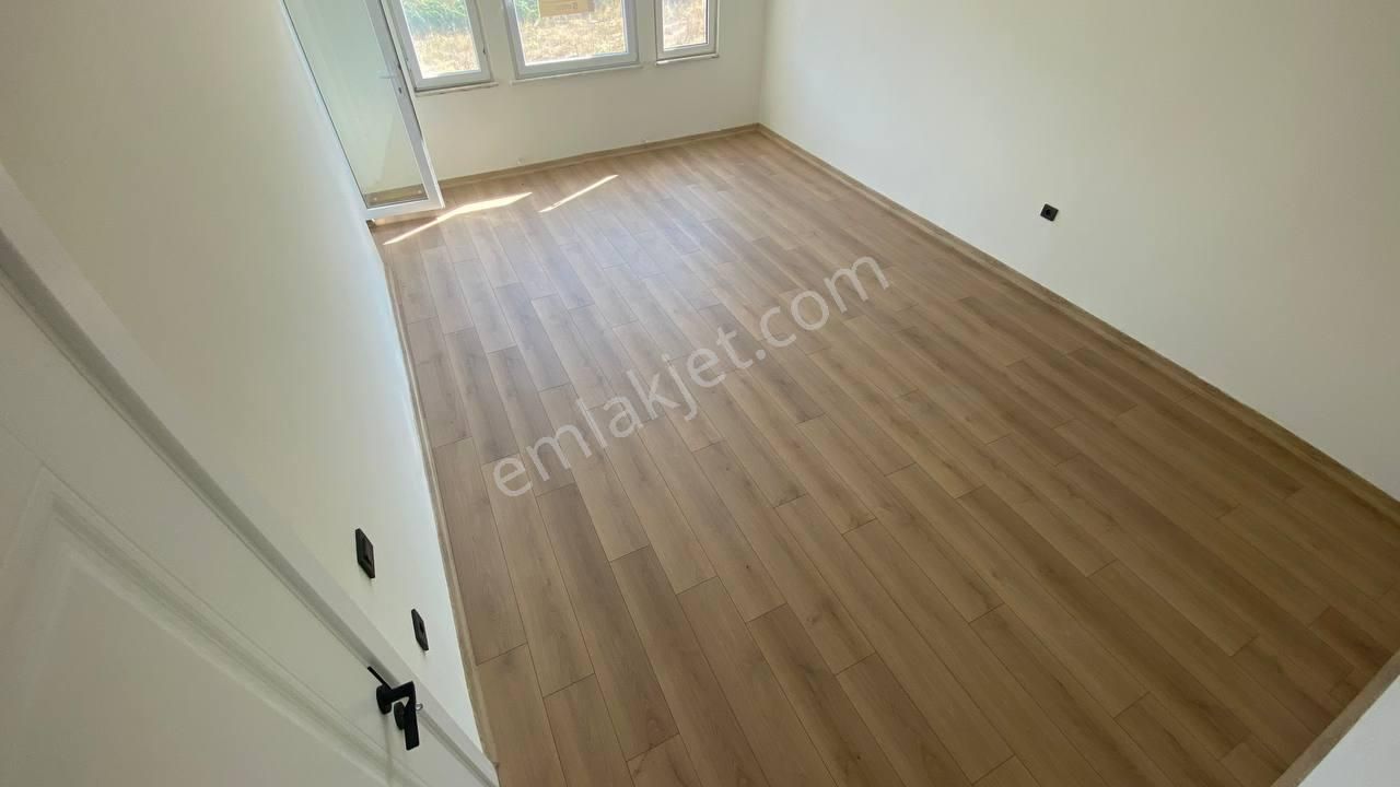 Sabri Pınarbaşı'dan İkizçay'da Satılık 3+1 Şık Tasarımlı Türk Hamamlı Daire - Görsel 7