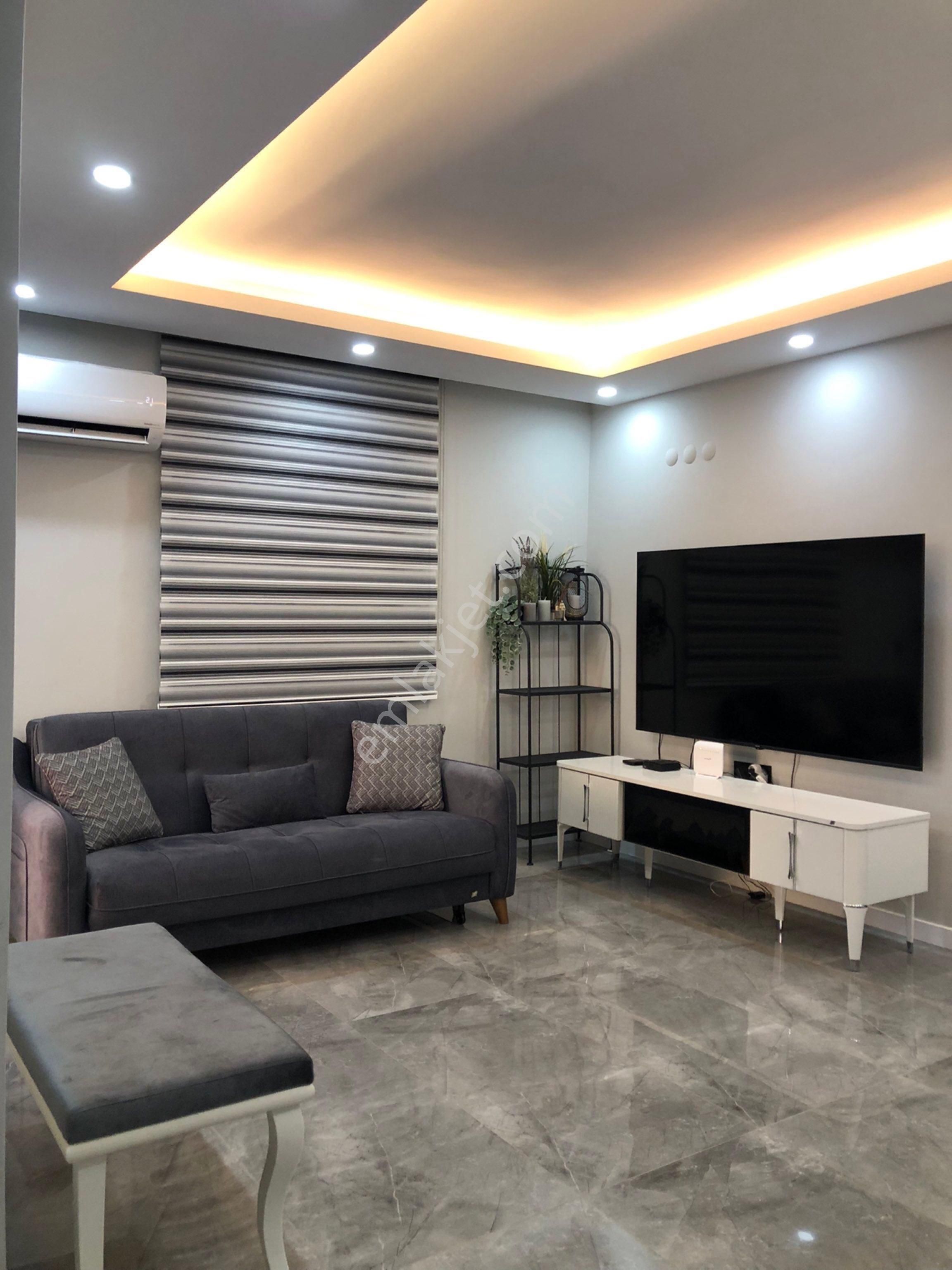 Altınkum’da Denize Yüreme Mesafesinde,komple Yenilenmiş Sıfır, Full Yeni Eşyalı,yatırımlık (2+1)