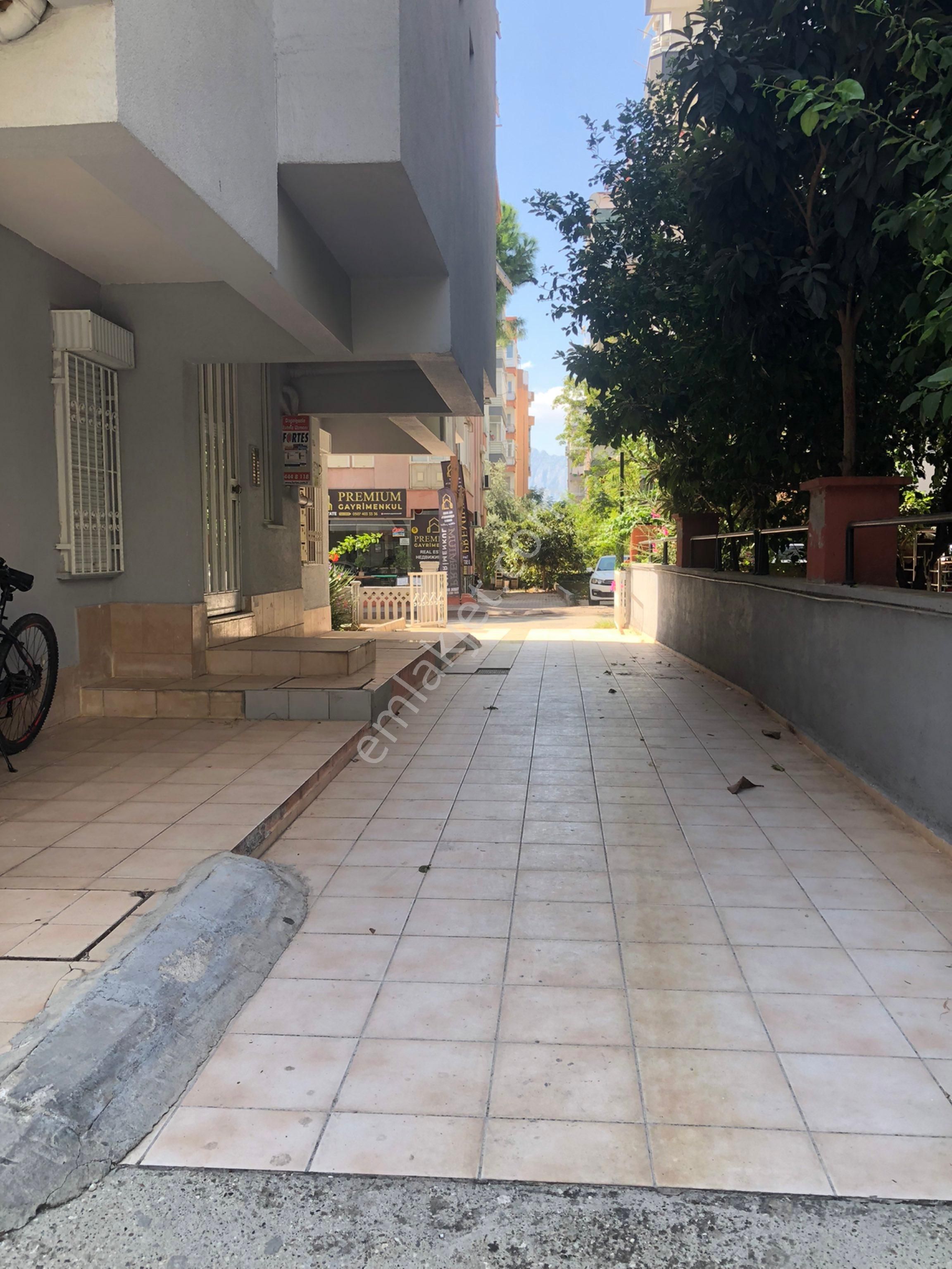 Altınkum’da Denize Yüreme Mesafesinde,komple Yenilenmiş Sıfır, Full Yeni Eşyalı,yatırımlık (2+1) - Görsel 5