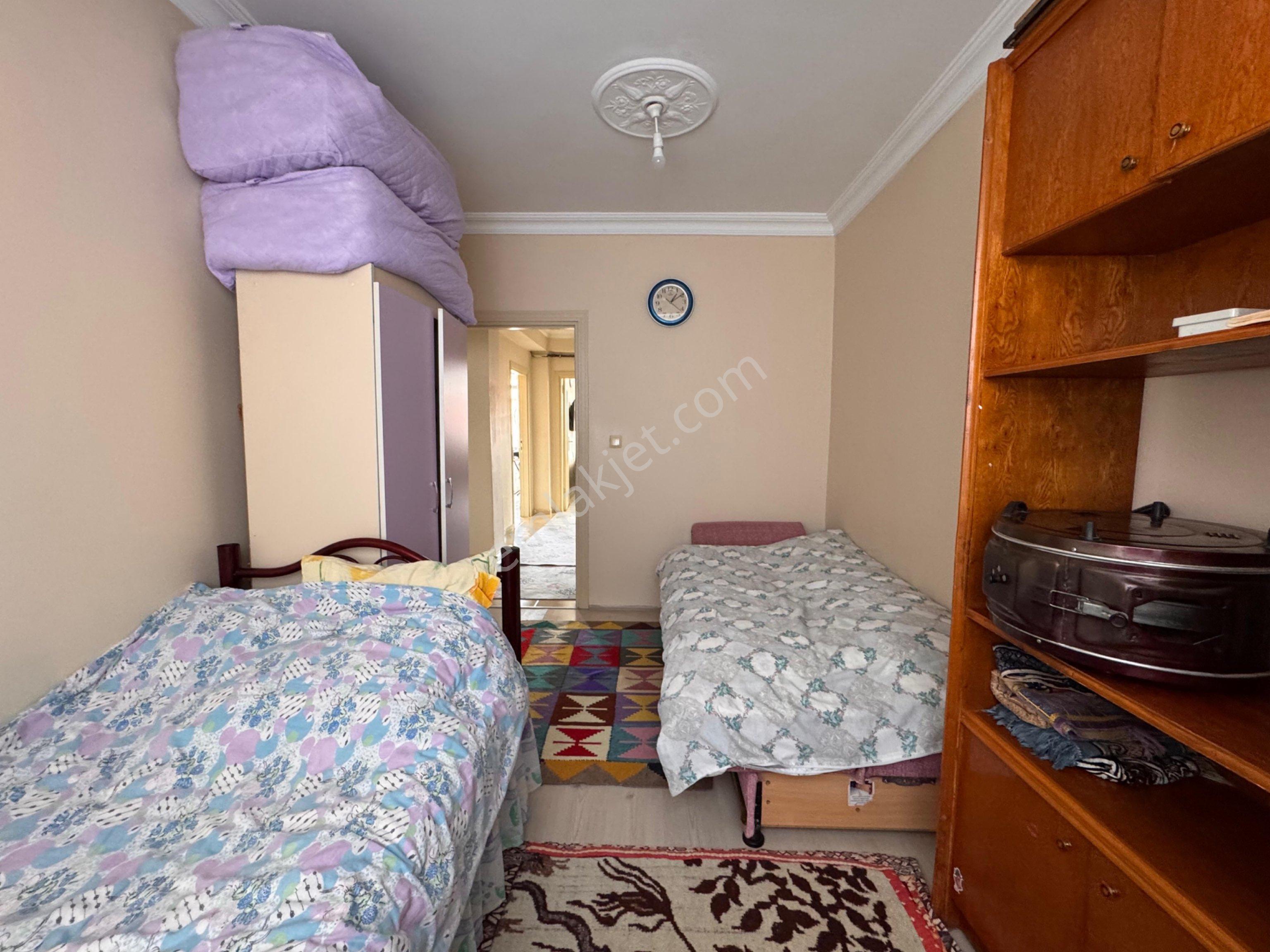 Pera'dan Emek Kapalı Pazar Yakını 3+1 Satılık Ara Kat Daire - Görsel 14