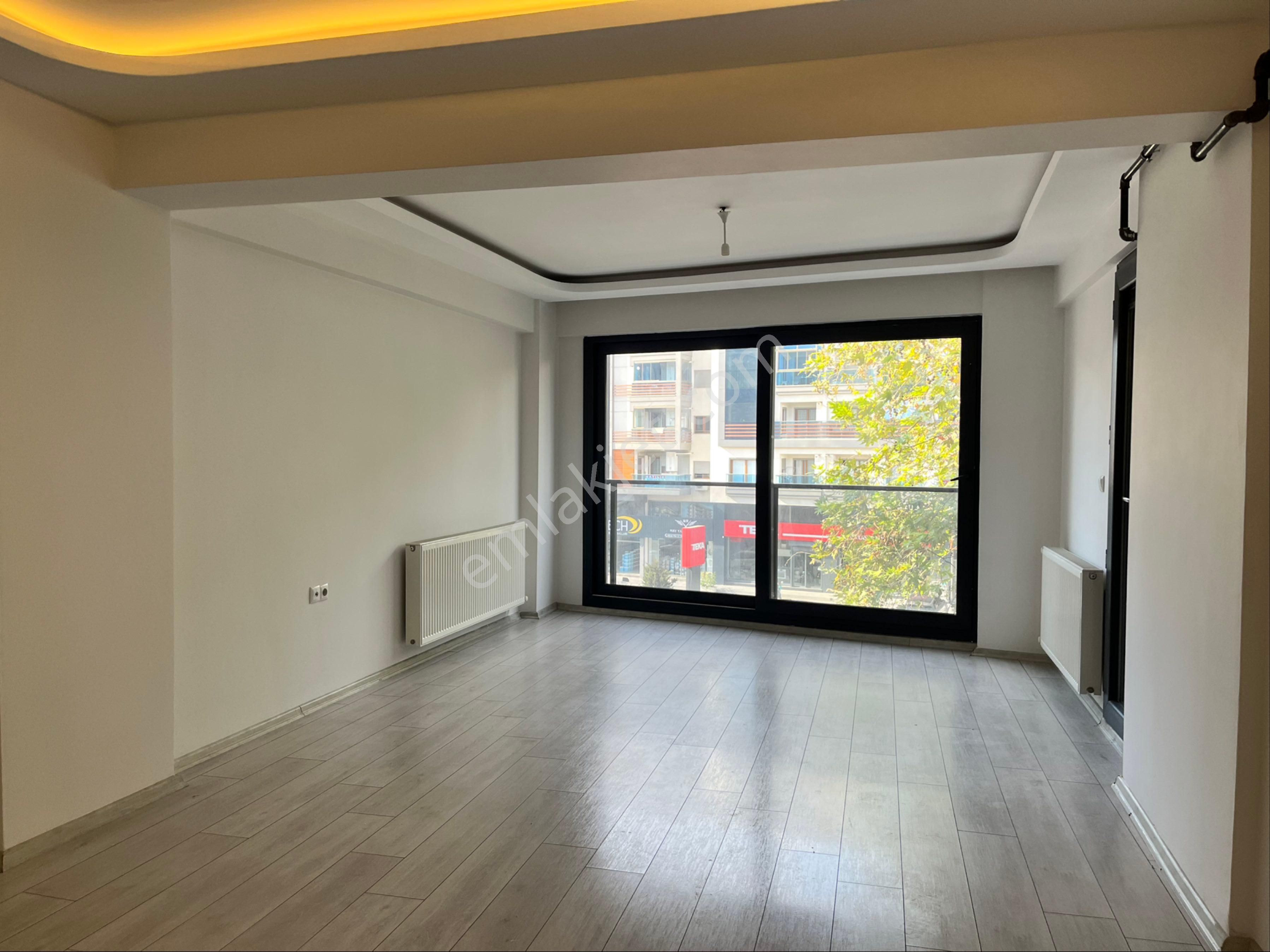 Karşıyaka İmbatlı’da Ebeveyn Banyolu Kiralık 2 + 1 Daire - Görsel 7