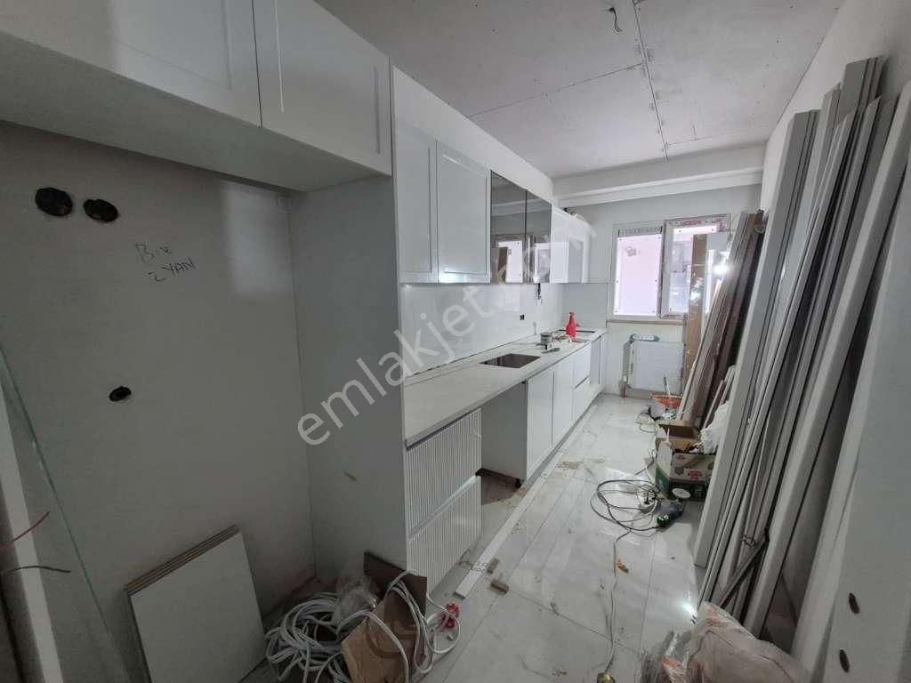 Bostancı İdoya Yakın 60m2 Özel Teraslı 3+1 - Görsel 4