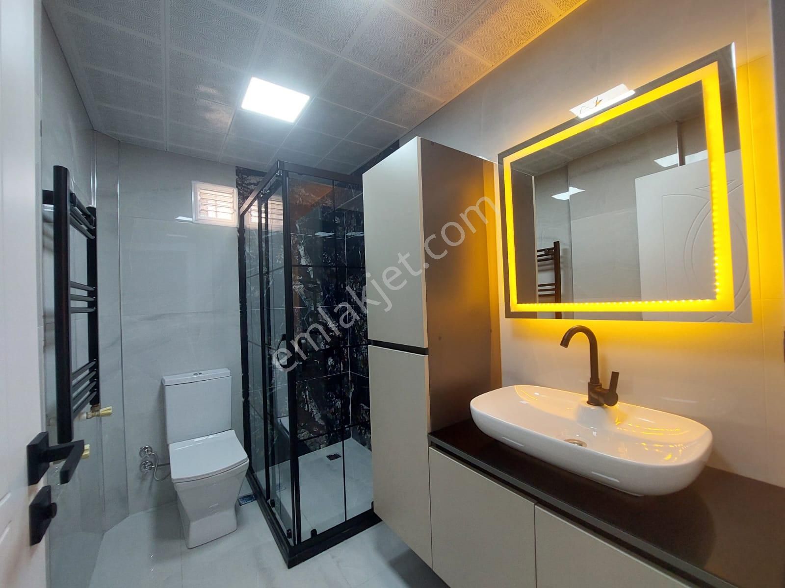 Yıldız Emlak Merkezi Konumda Arakatta Fullyapılı Satılık Daire - Görsel 15