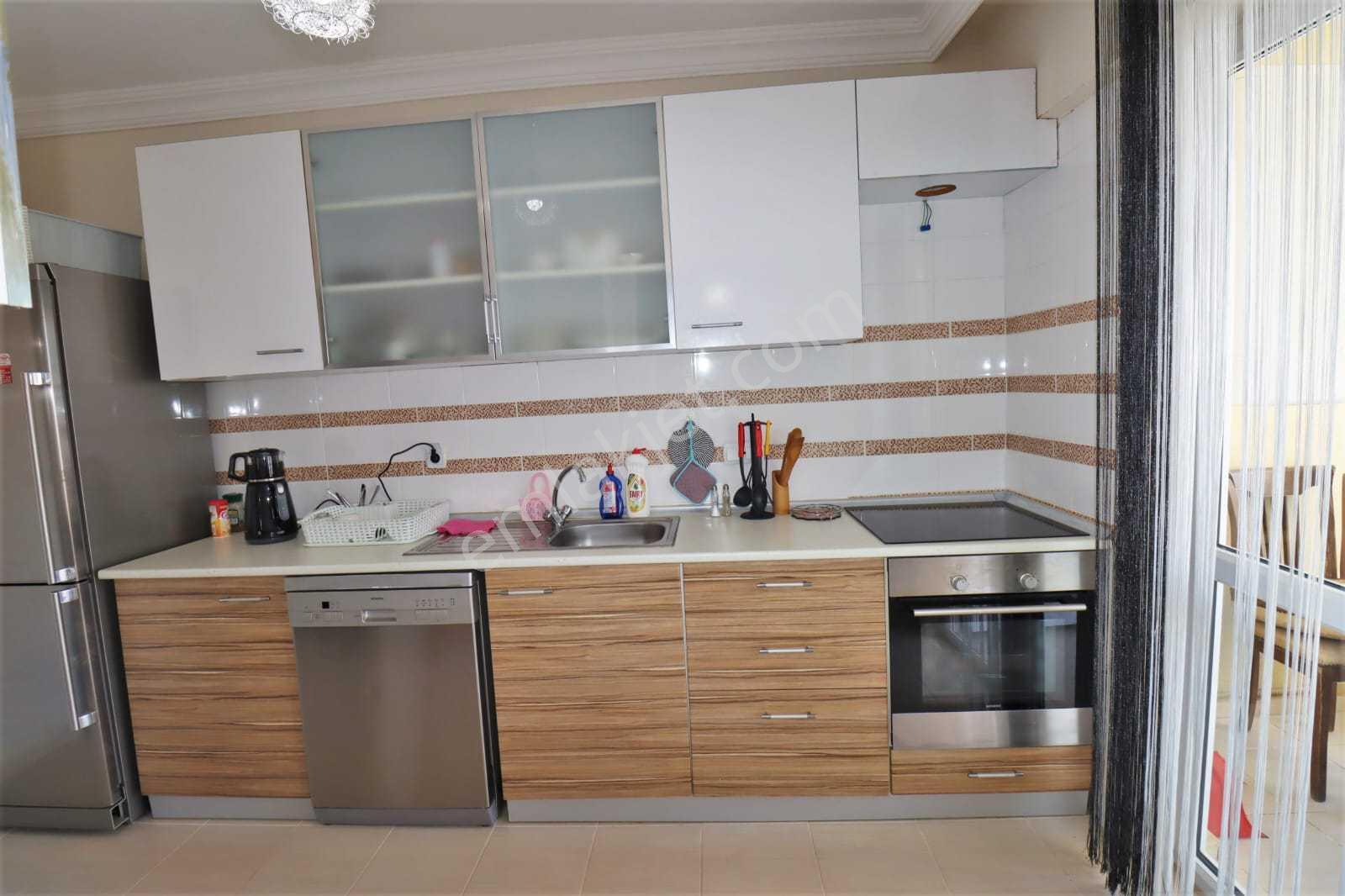Uydukent Flamingo Sitesinde Deniz Manzaralı Satılık Daire - Görsel 7