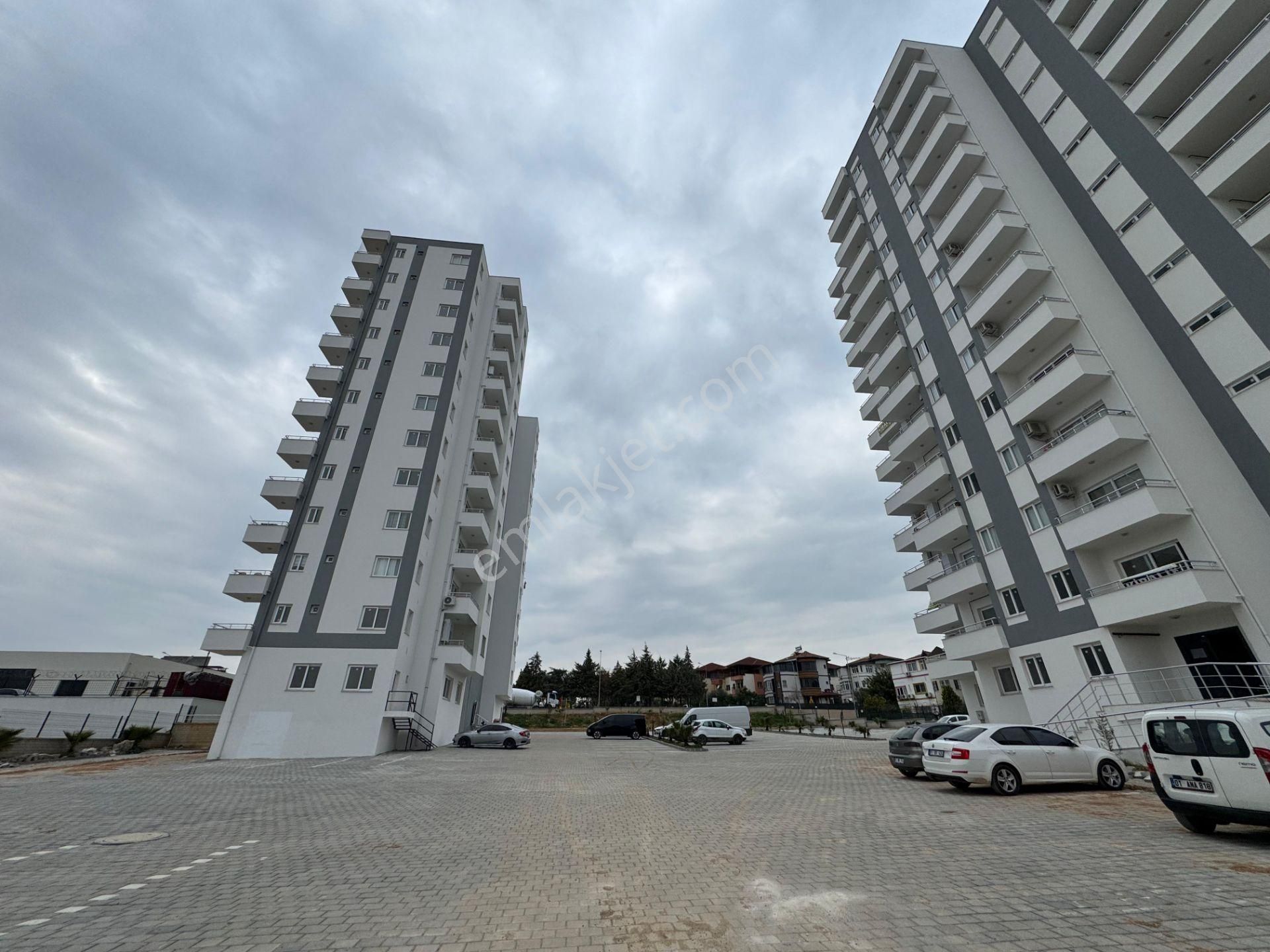 Bahçeşehir/isabet Okulları Civarı/1 Yaşında/2 Cephe/yatırımlık!! - Görsel 22