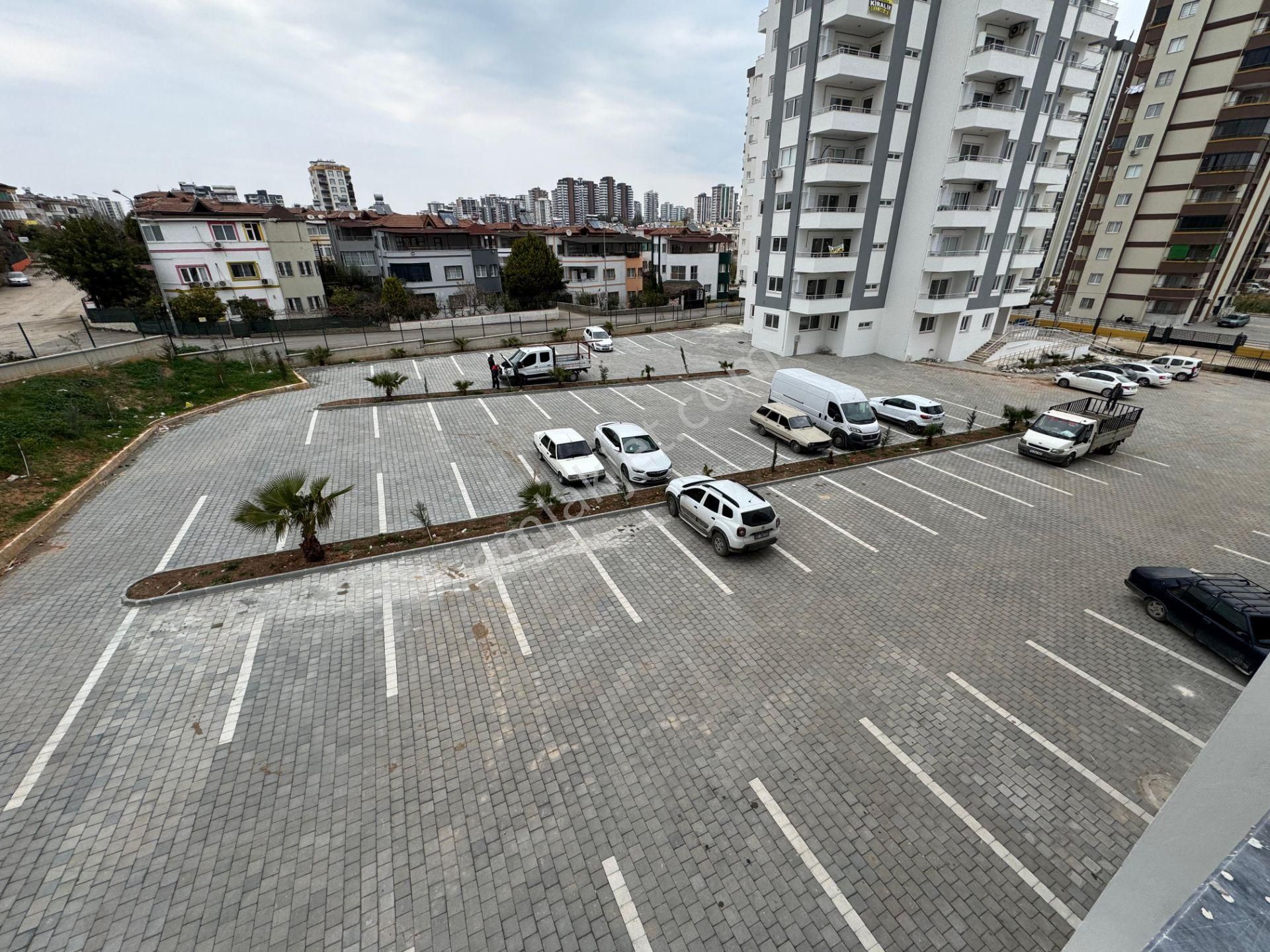 Bahçeşehir/isabet Okulları Civarı/1 Yaşında/2 Cephe/yatırımlık!! - Görsel 10