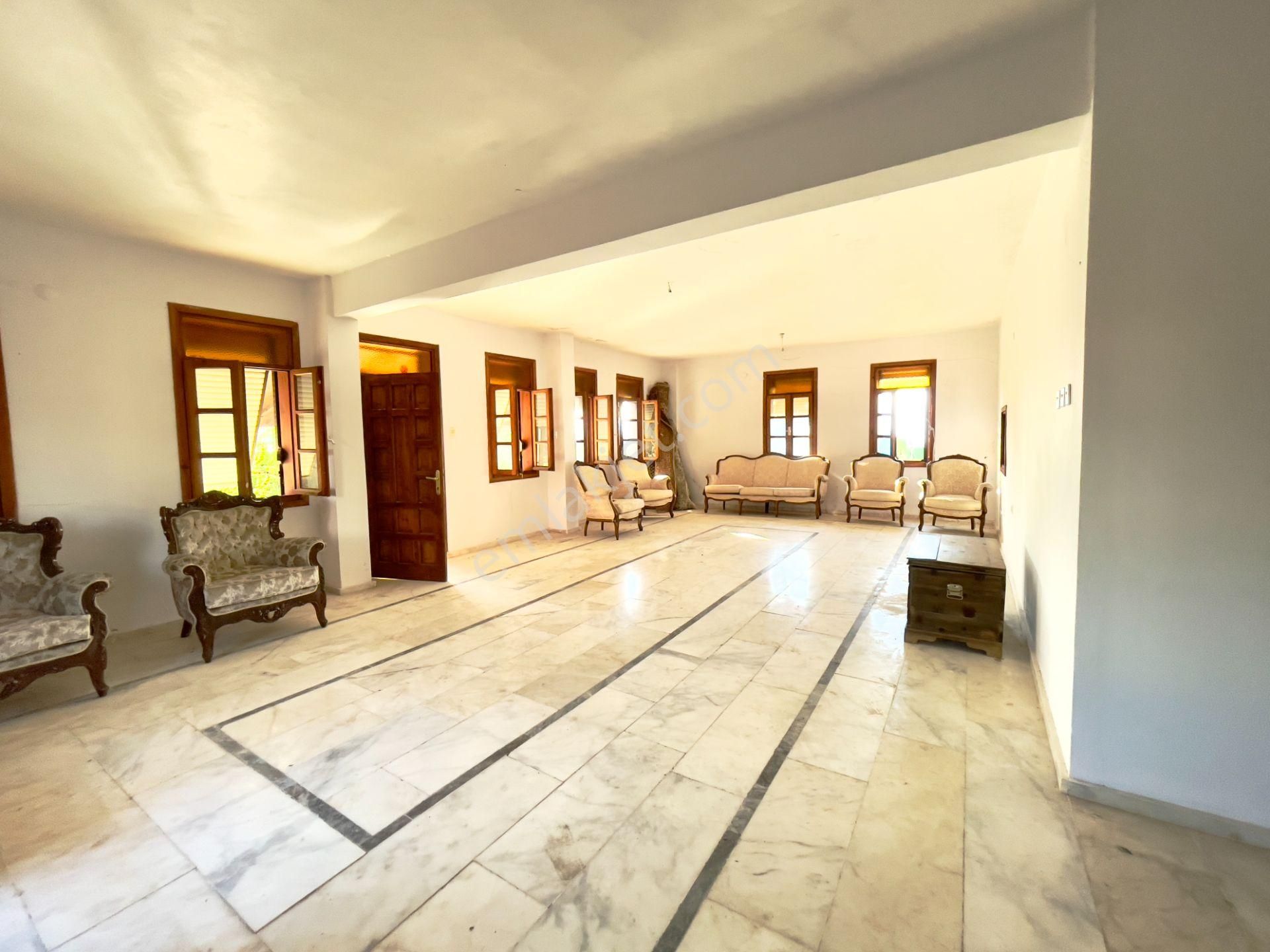 Denize 70m, Tadilata Uygun, 6+1, 320m² Müstakil Ev - Görsel 7