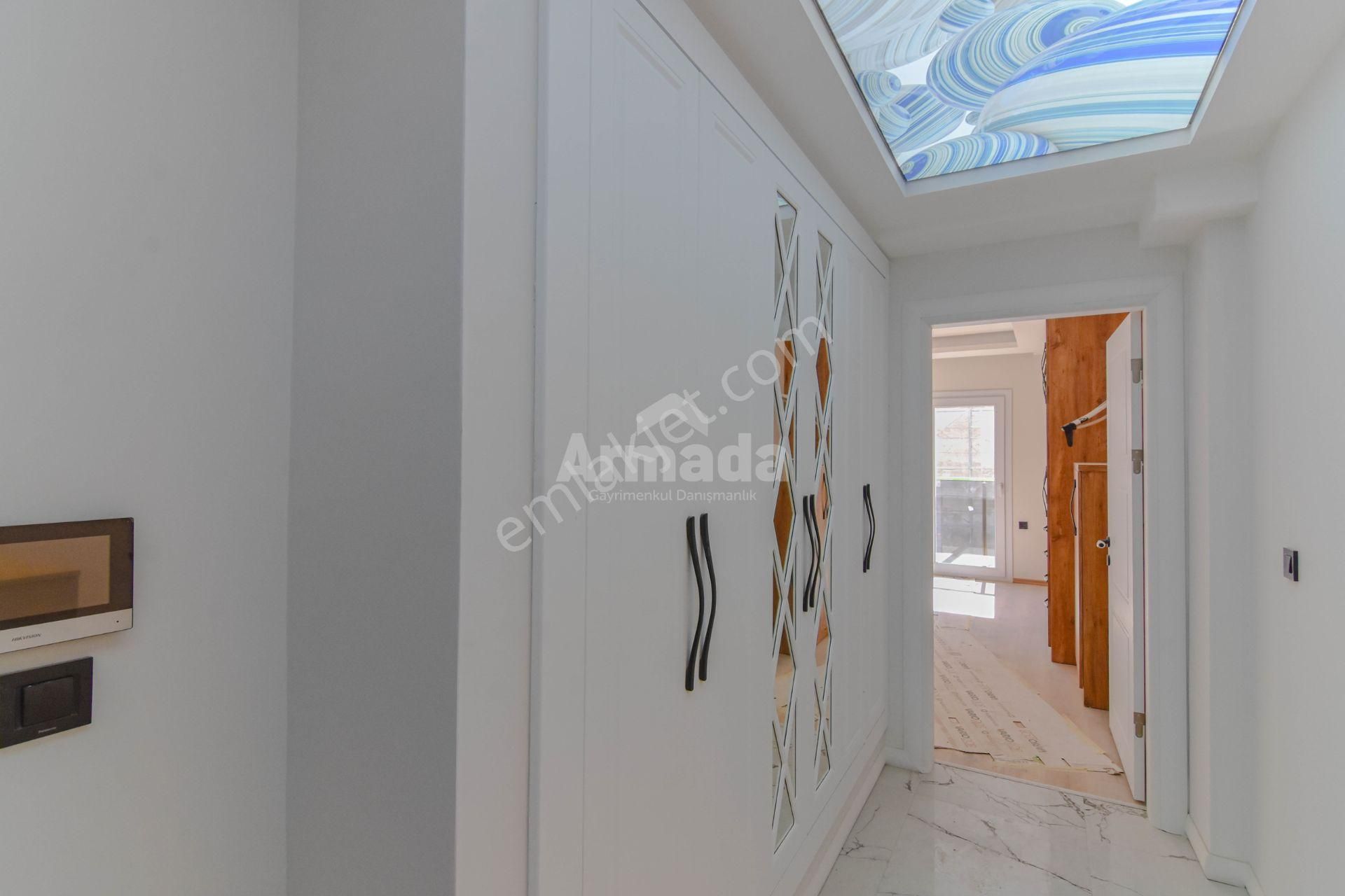 Kuşadası Ege Mahallesi'nde Eşsiz Satılık 1+1 Daire - Görsel 10