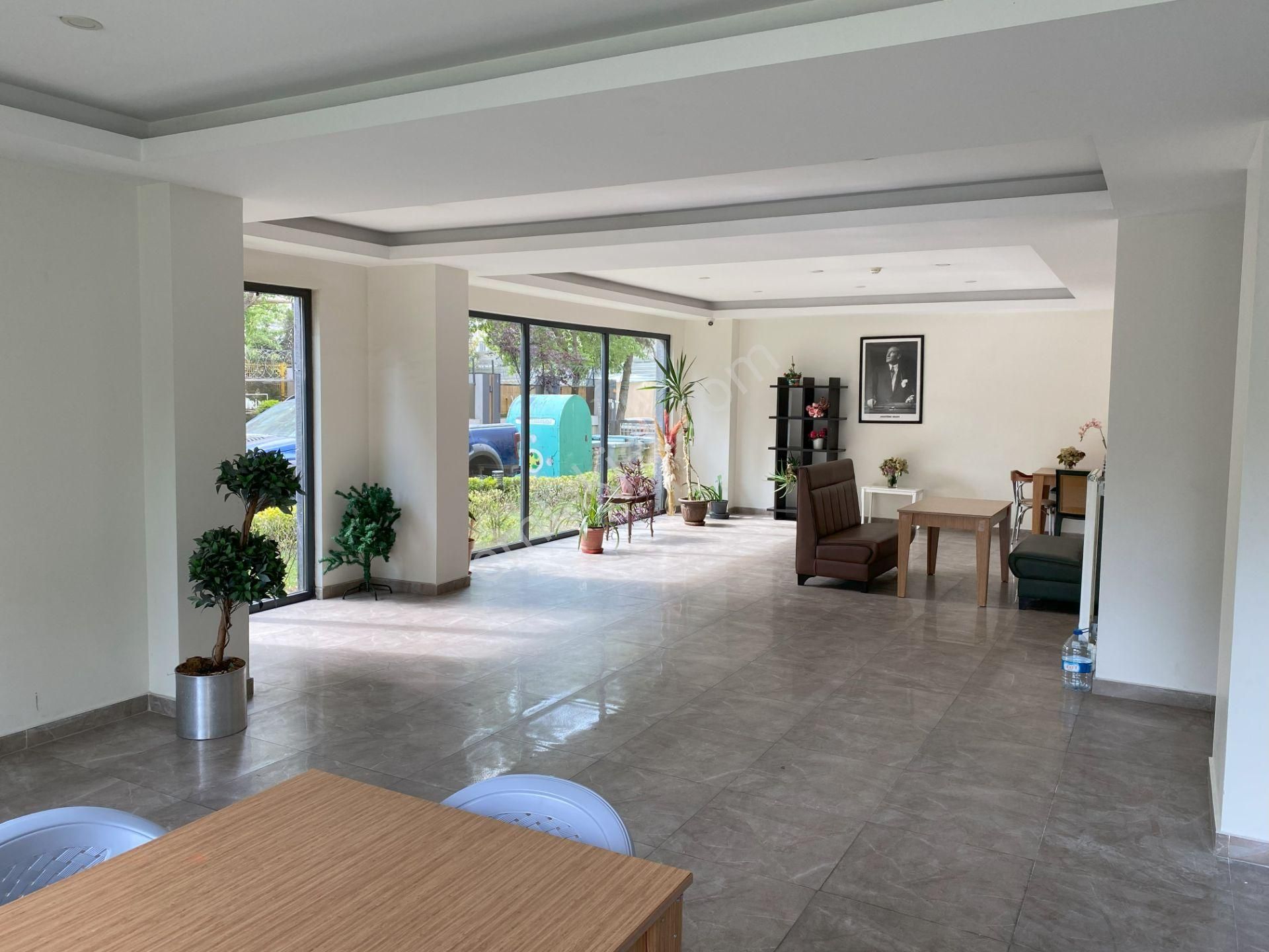 Kozyatağı Vitrin Sitesi’nde Sahibinden Şerefiyeli Eşsiz Manzaralı Loft 2+1 Daire - Görsel 32