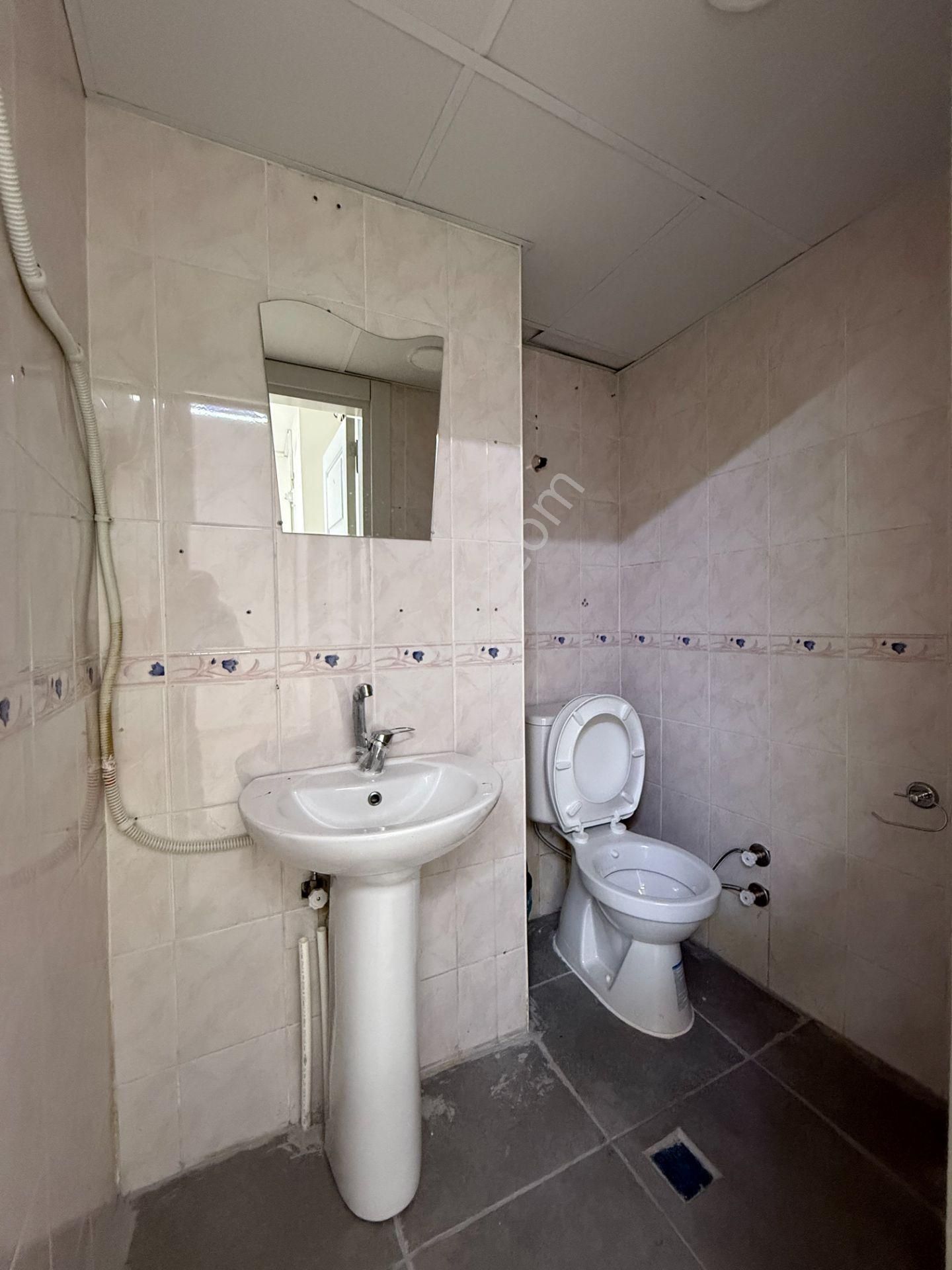 Sular'da 5 Bölüm 130 M2 Mutfak+wc+kapalı Otopark Kiralık Ofis - Görsel 9