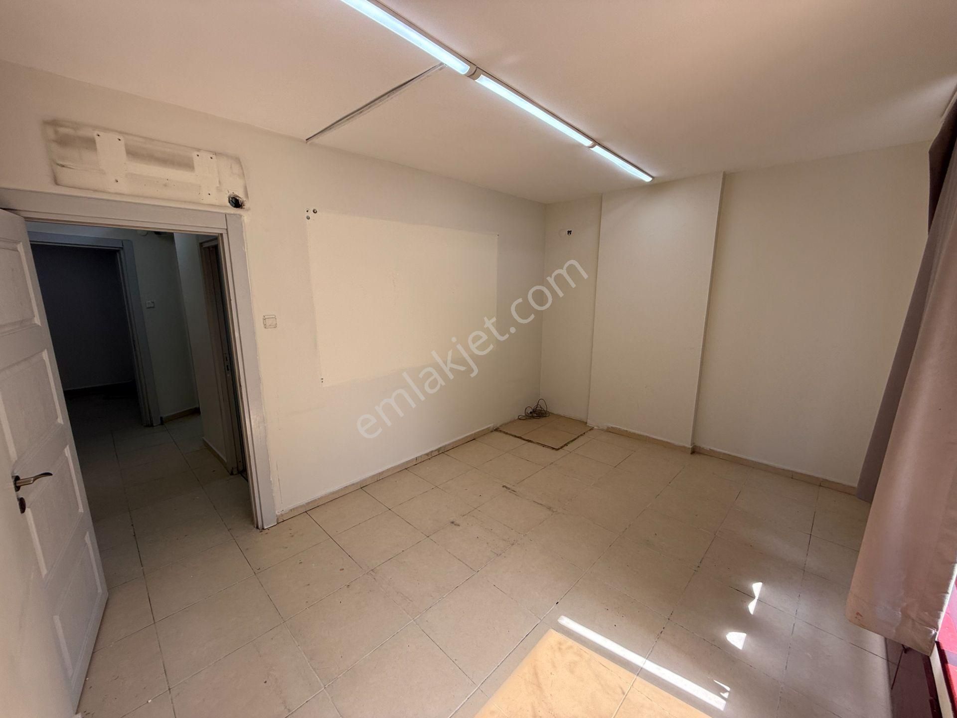 Sular'da 5 Bölüm 130 M2 Mutfak+wc+kapalı Otopark Kiralık Ofis - Görsel 14
