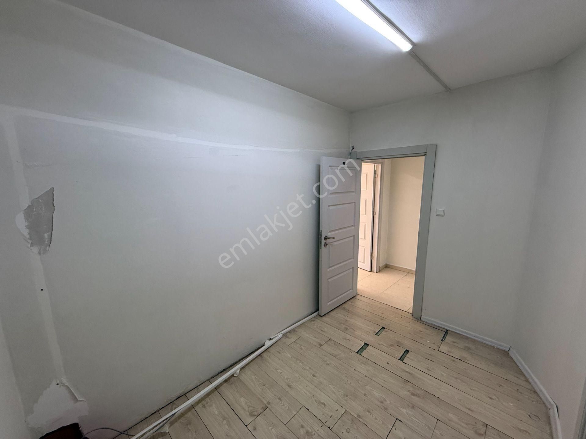 Sular'da 5 Bölüm 130 M2 Mutfak+wc+kapalı Otopark Kiralık Ofis - Görsel 11
