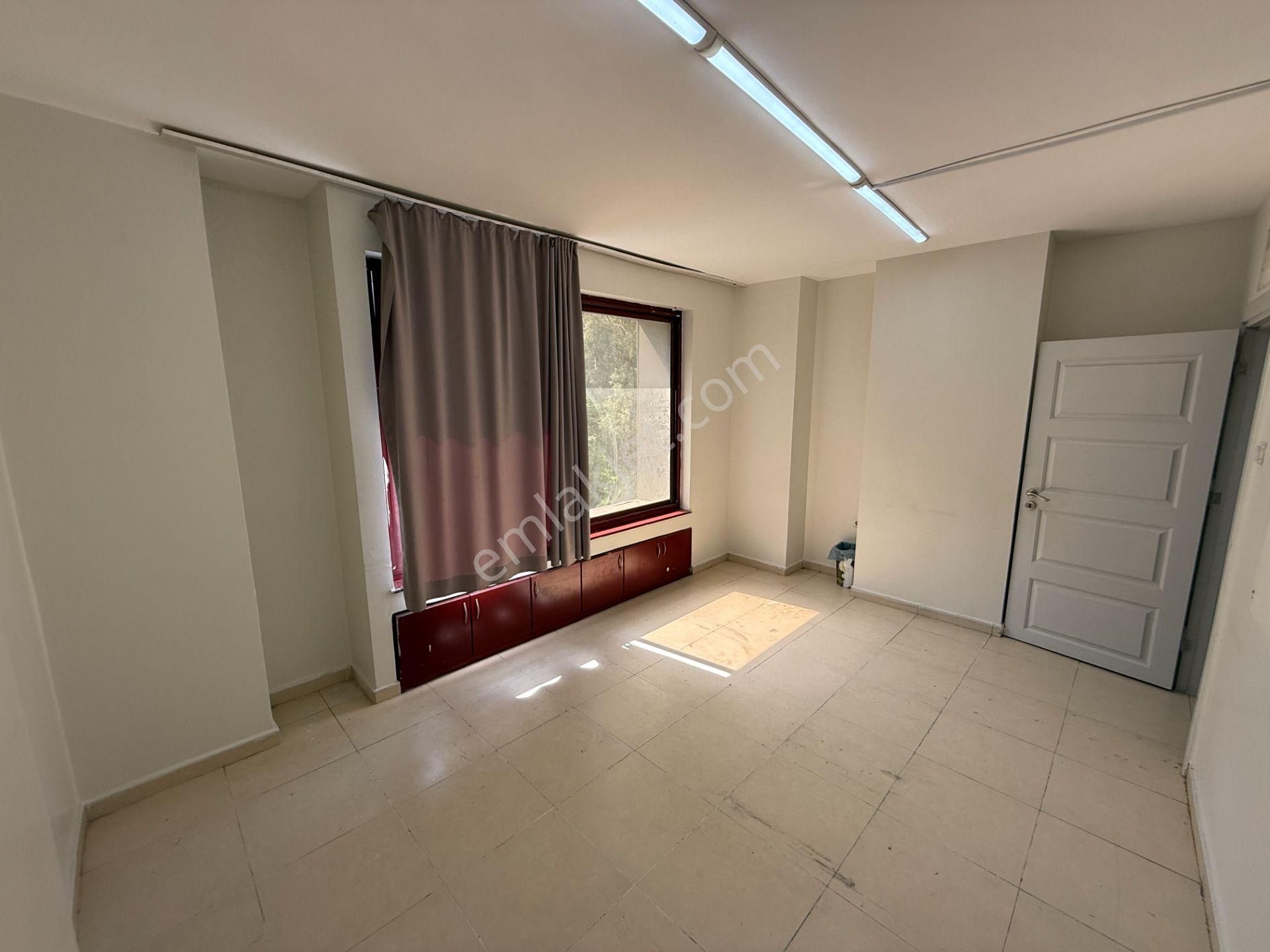 Sular'da 5 Bölüm 130 M2 Mutfak+wc+kapalı Otopark Kiralık Ofis - Görsel 13