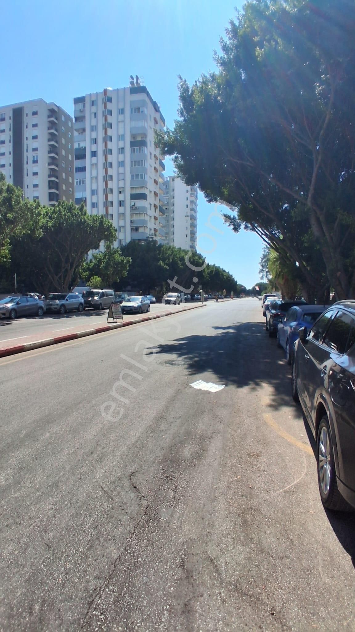 Muratpaşa Meltem Mh'de 18 Yıllık Faal Kuaför Salonu - Görsel 2