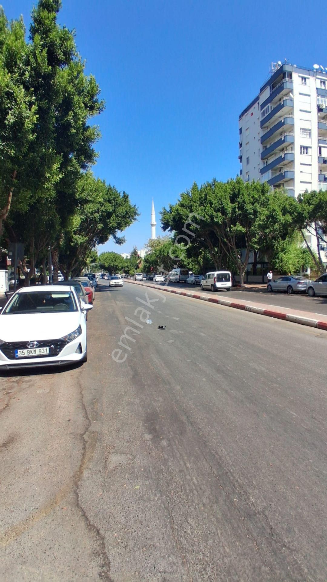 Muratpaşa Meltem Mh'de 18 Yıllık Faal Kuaför Salonu - Görsel 3