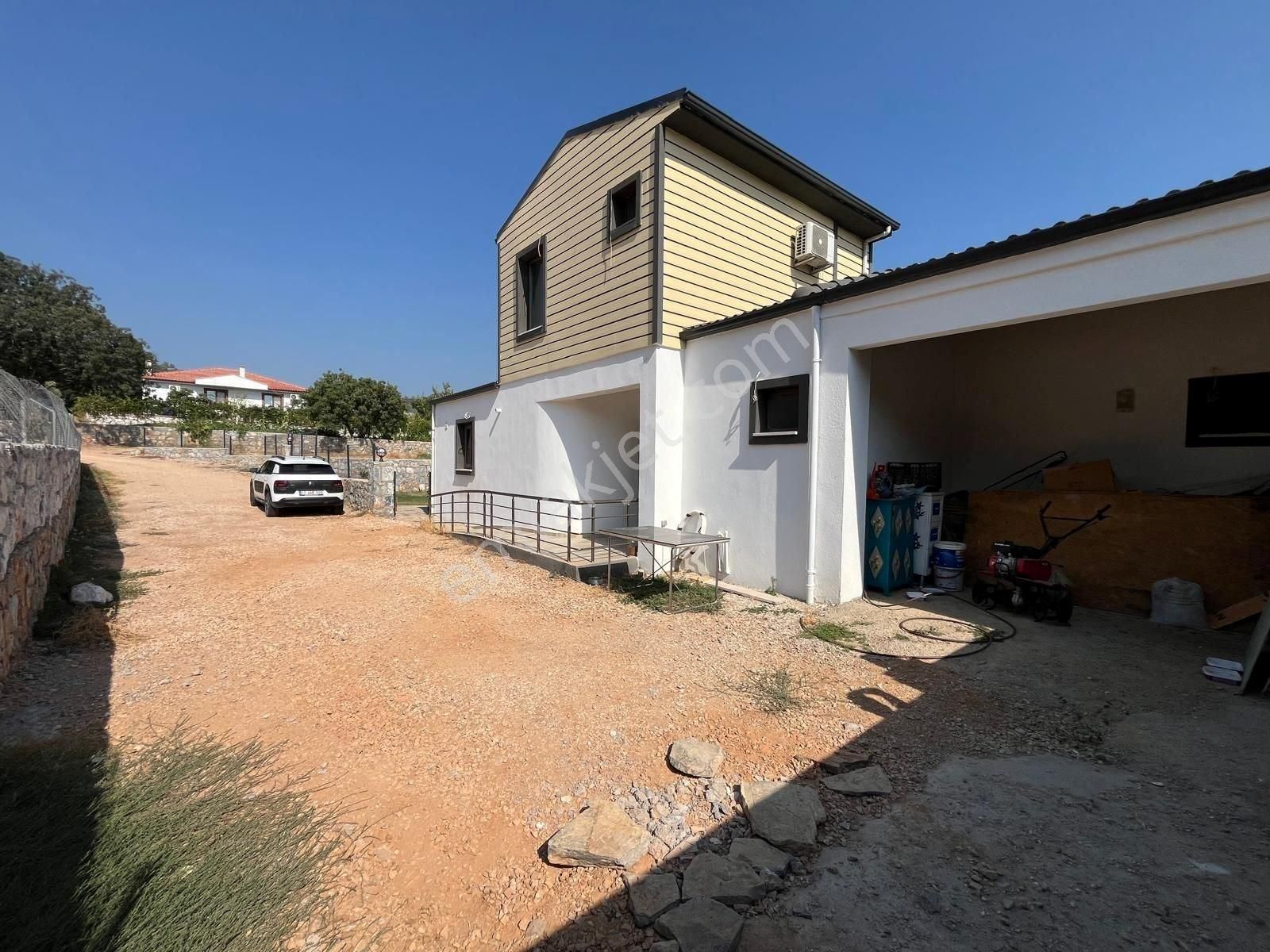 Milas'ta 1600 M² Bahçe İçinde Satılık Villa - Görsel 4