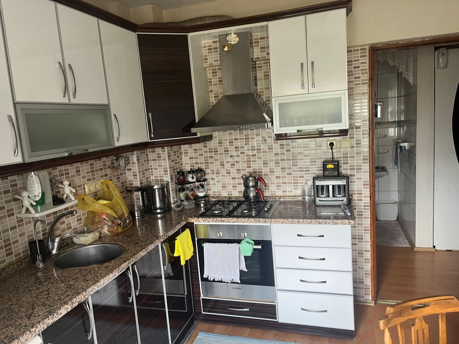 Aydın Nazilli Şirinevler Mahallesi 3 Kat 3 Daire Ve Bodrum Komple Satılık - Görsel 6