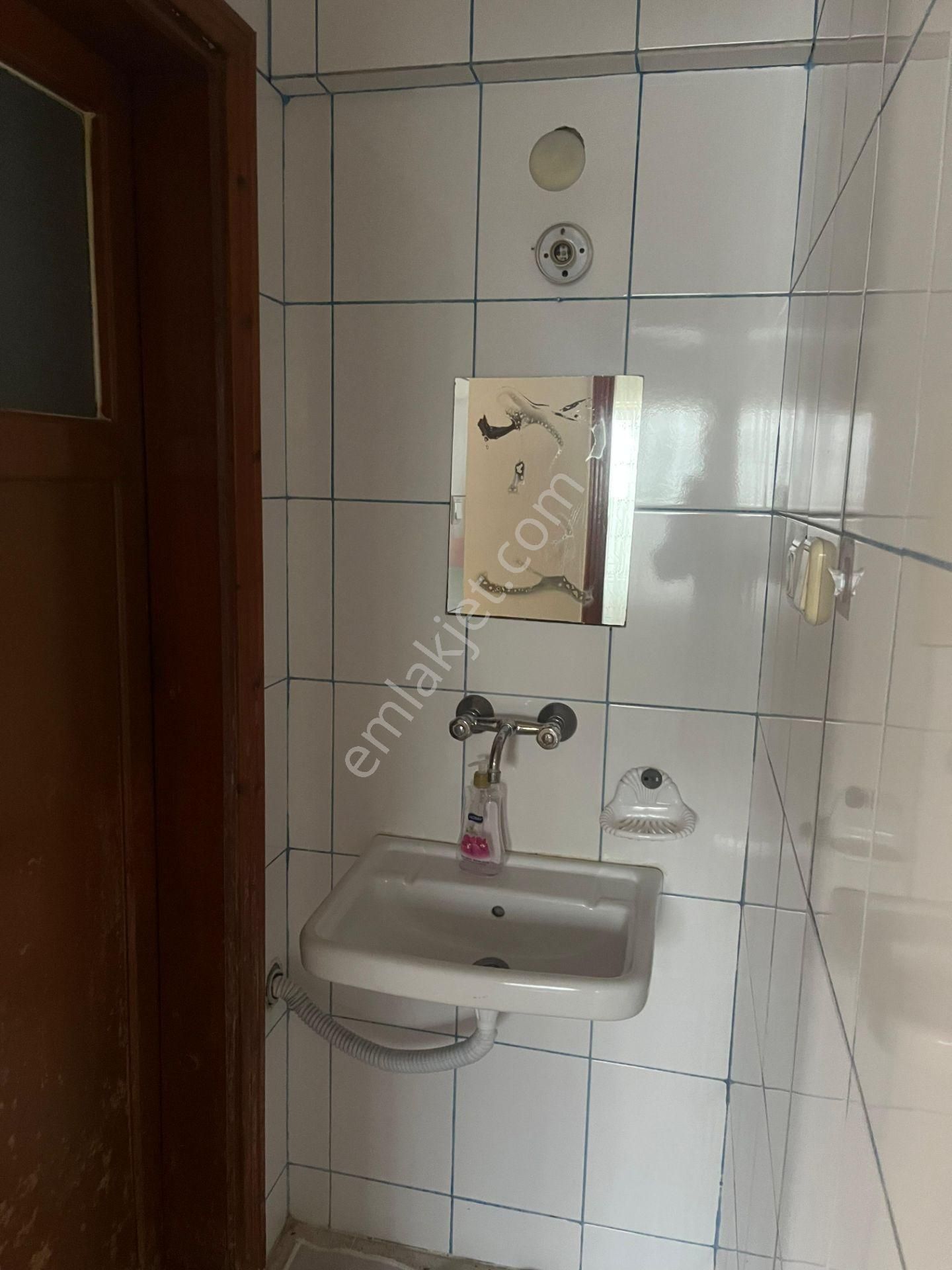 Aydın Nazilli Şirinevler Mahallesi 3 Kat 3 Daire Ve Bodrum Komple Satılık - Görsel 34