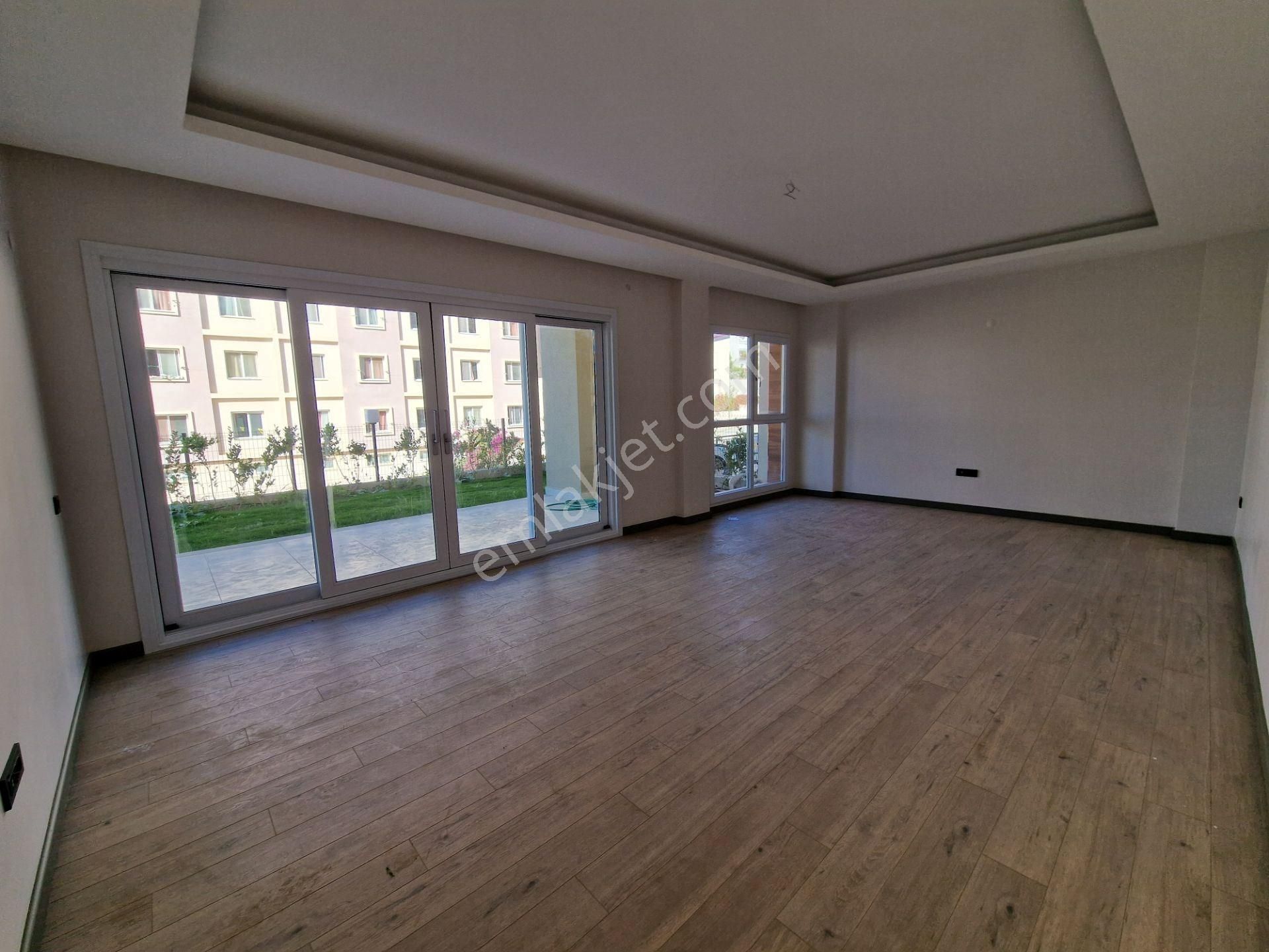 Kuşadası Ege Mahallesi Özel Bahçeli Yeni Lüks Daire - Görsel 22