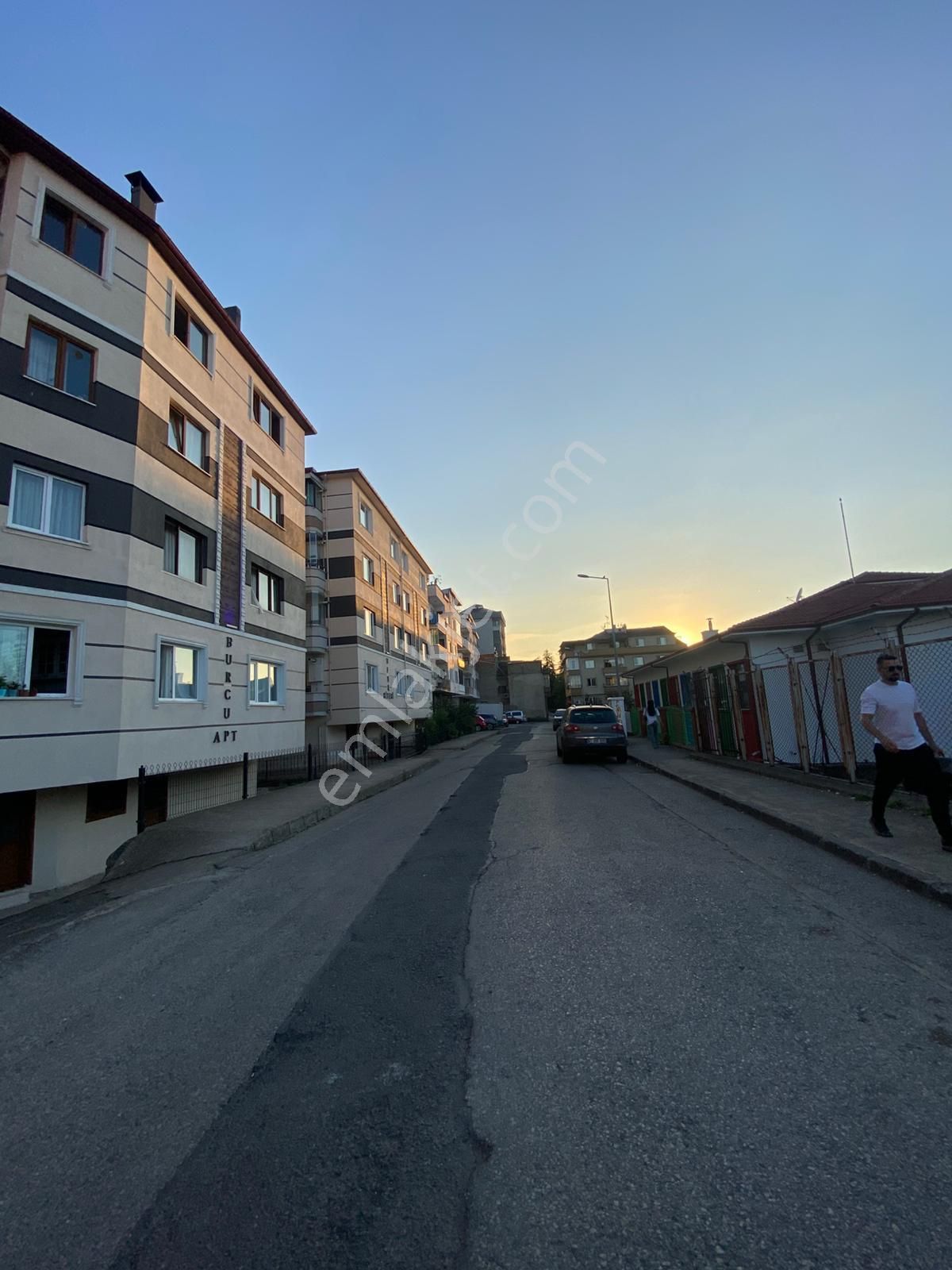 Trabzon'da Kiralık 2+1 Daire - Görsel 13