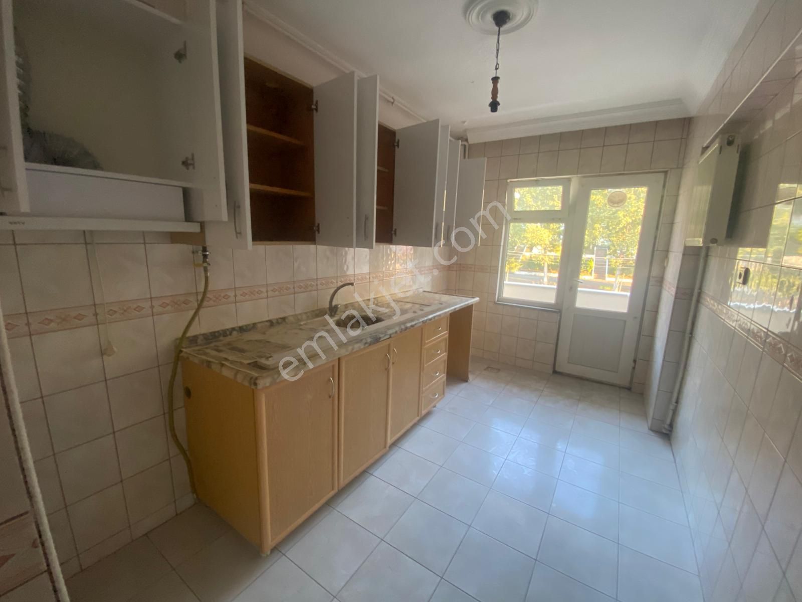 Trabzon'da Kiralık 2+1 Daire - Görsel 2