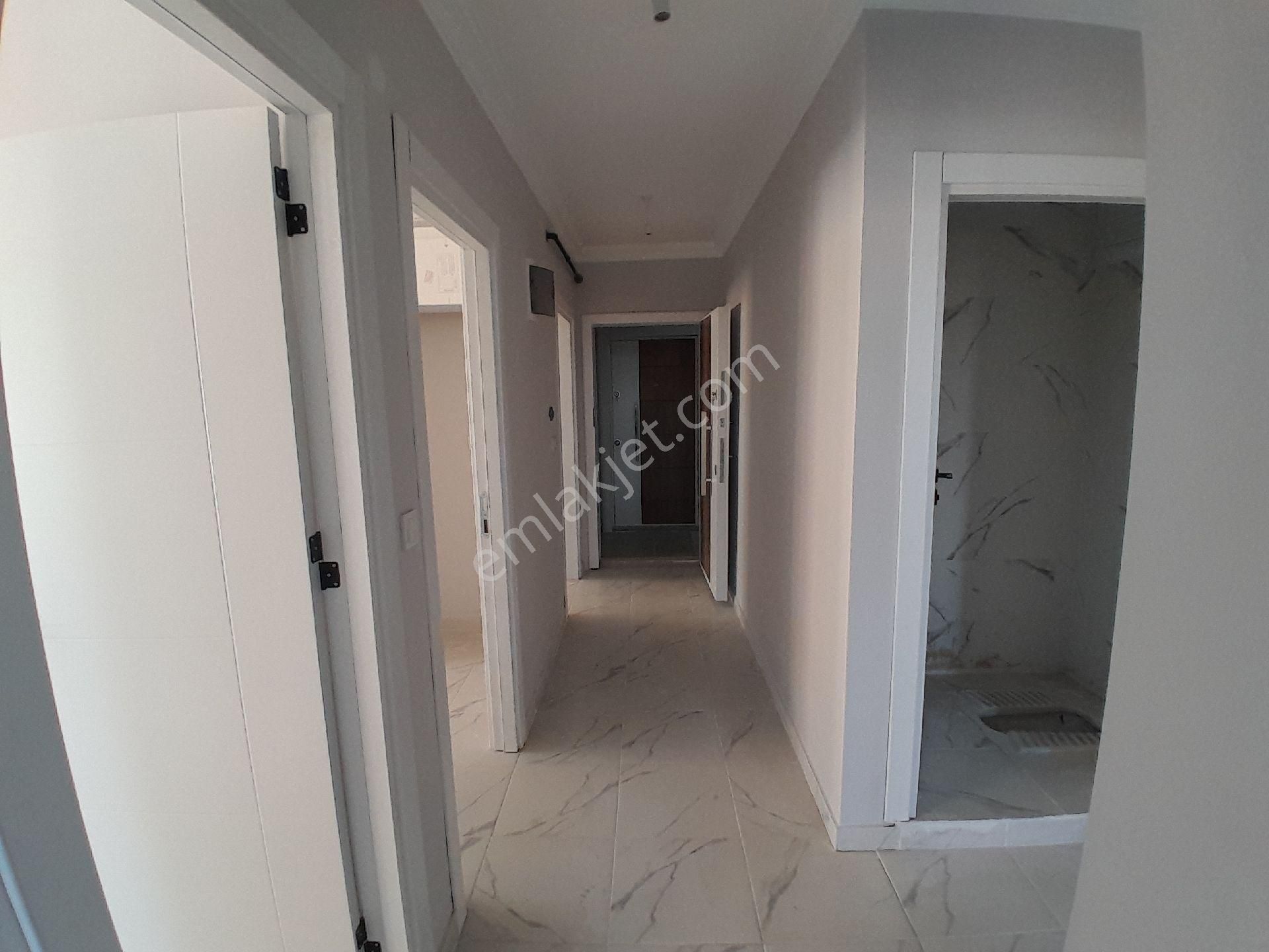 Uğur Çevik'ten Kiralık 3+1 5.kat 110m2 Butik Site Kapalı Otopark - Görsel 5