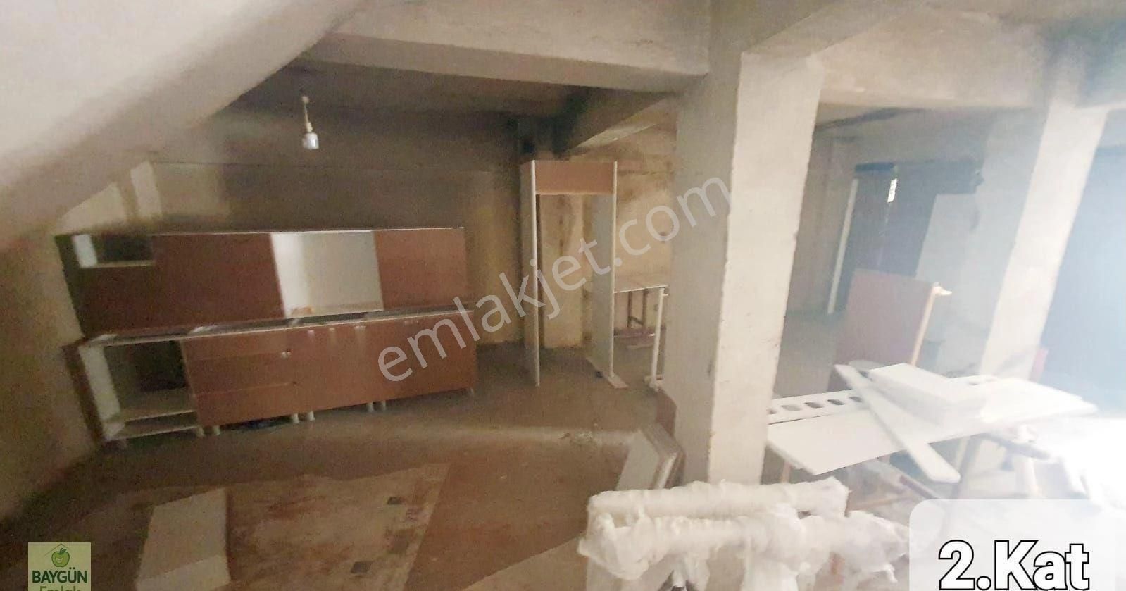 İzmir Buca Seyhan Satılık 3 Katlı Bina 100m2 - Görsel 8