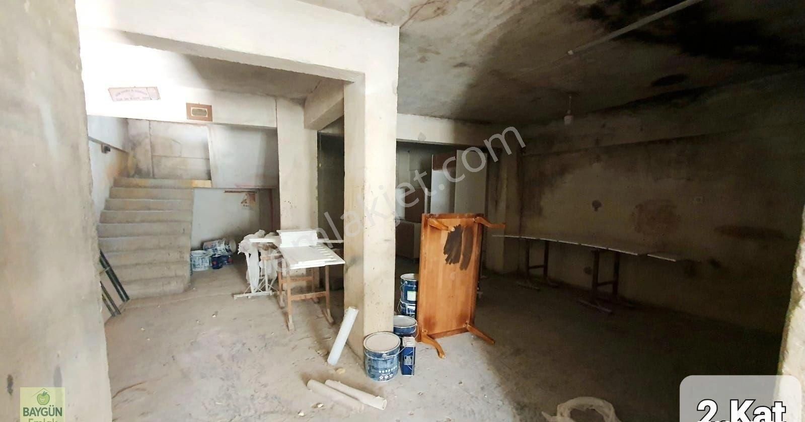 İzmir Buca Seyhan Satılık 3 Katlı Bina 100m2 - Görsel 5