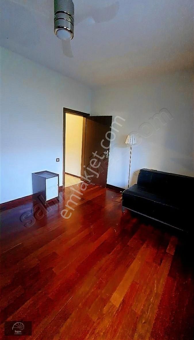Topağacında Güvenlıkli Otoparklı Full Eşyalı - Görsel 11