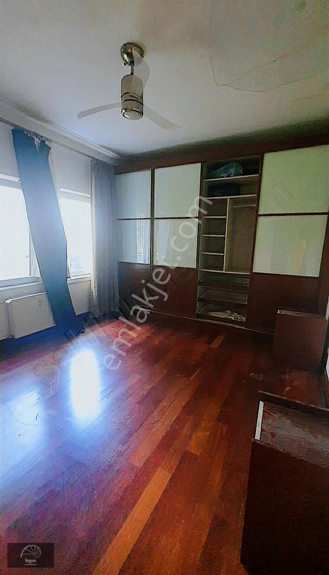 Topağacında Güvenlıkli Otoparklı Full Eşyalı - Görsel 12