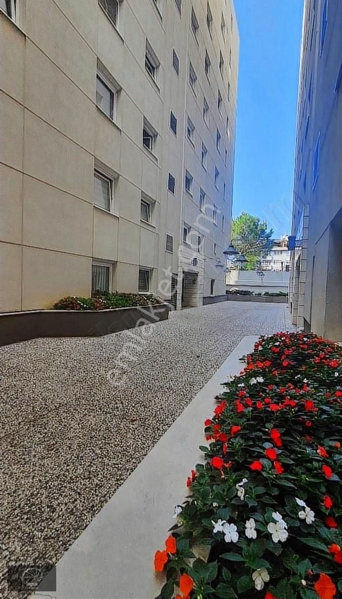 Topağacında Güvenlıkli Otoparklı Full Eşyalı - Görsel 22