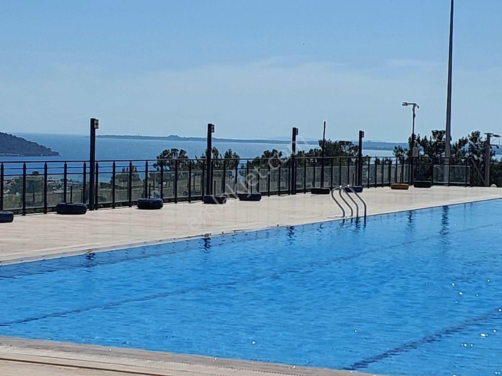 Müstakil3+1 Villa Ayrı Mutfak, Otoparklı Geniş Bahçeli, Ortak 2 Adet Havuz ,kamera Sistemi - Görsel 30