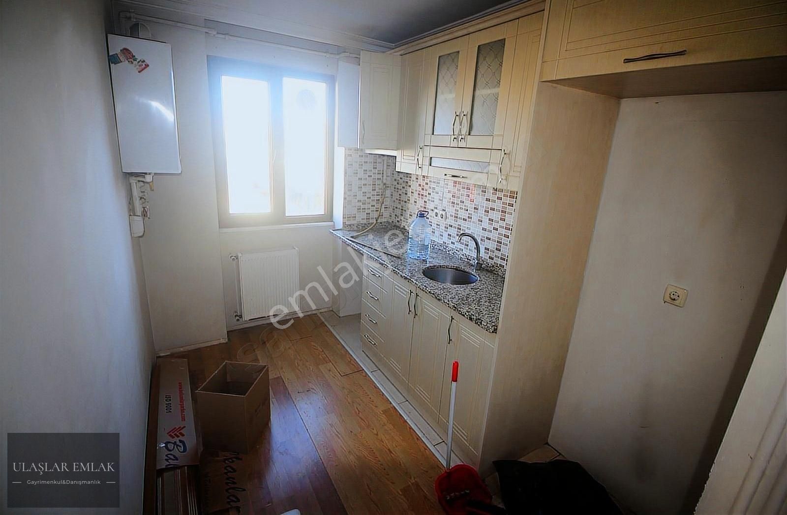 Ümraniye Site Mah. 2+1 90 M2 Kiralık Arakat Balkonlu Daire. - Görsel 3