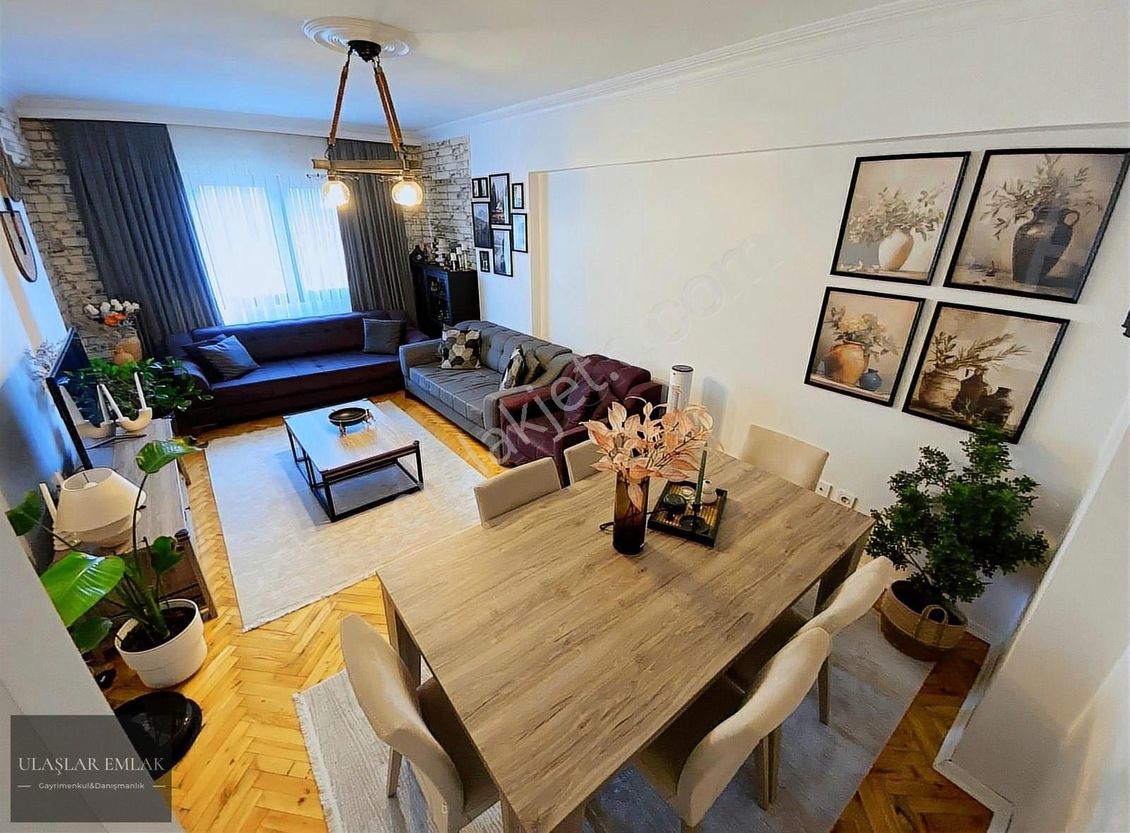 Çakmak Mh. İçi Yenilenmiş Harika Konumda Satılık 3+1 130 M Daire - Görsel 22